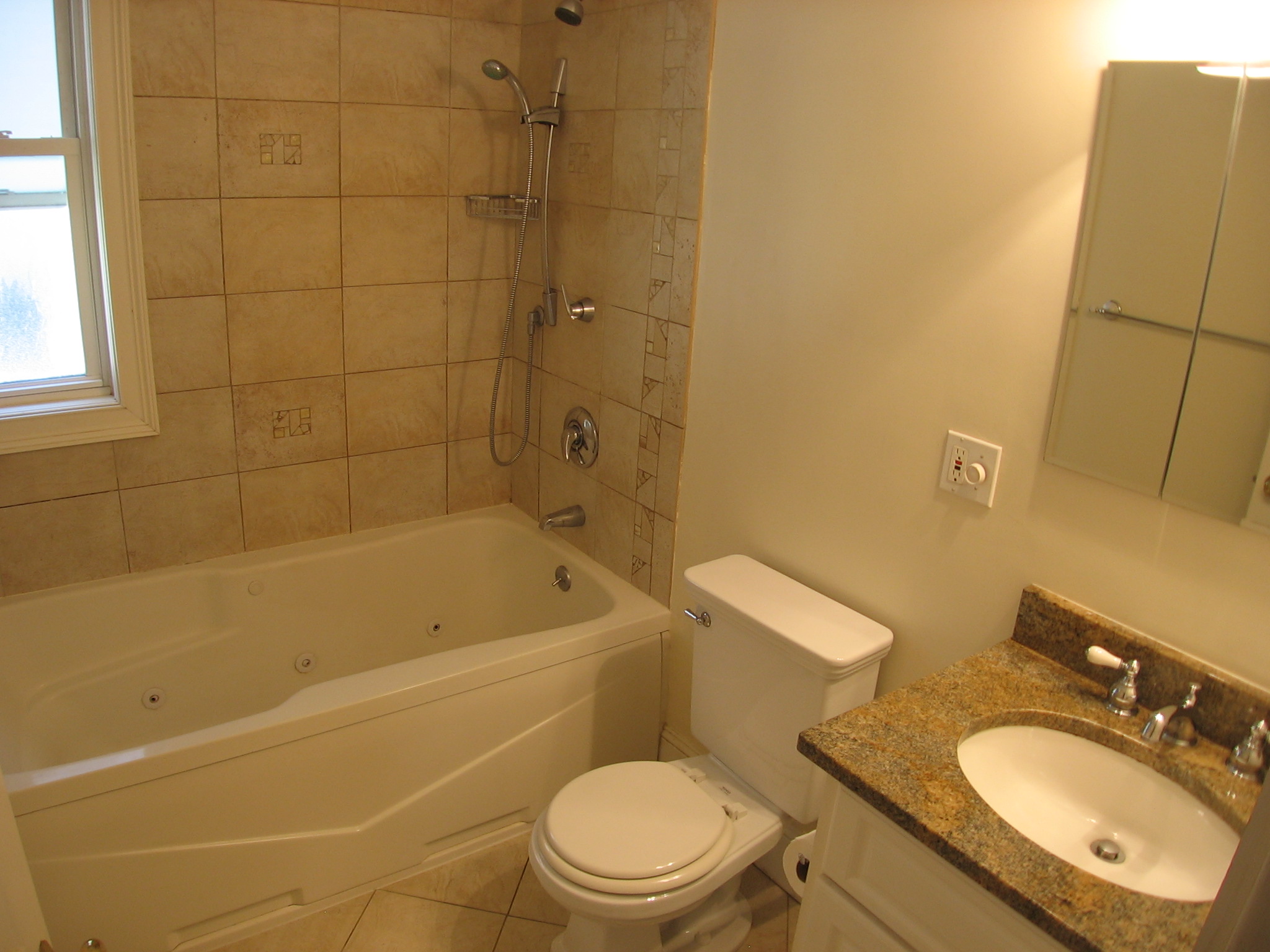118 Chestnut Ave #1, Jamaica Plain, MA 02130