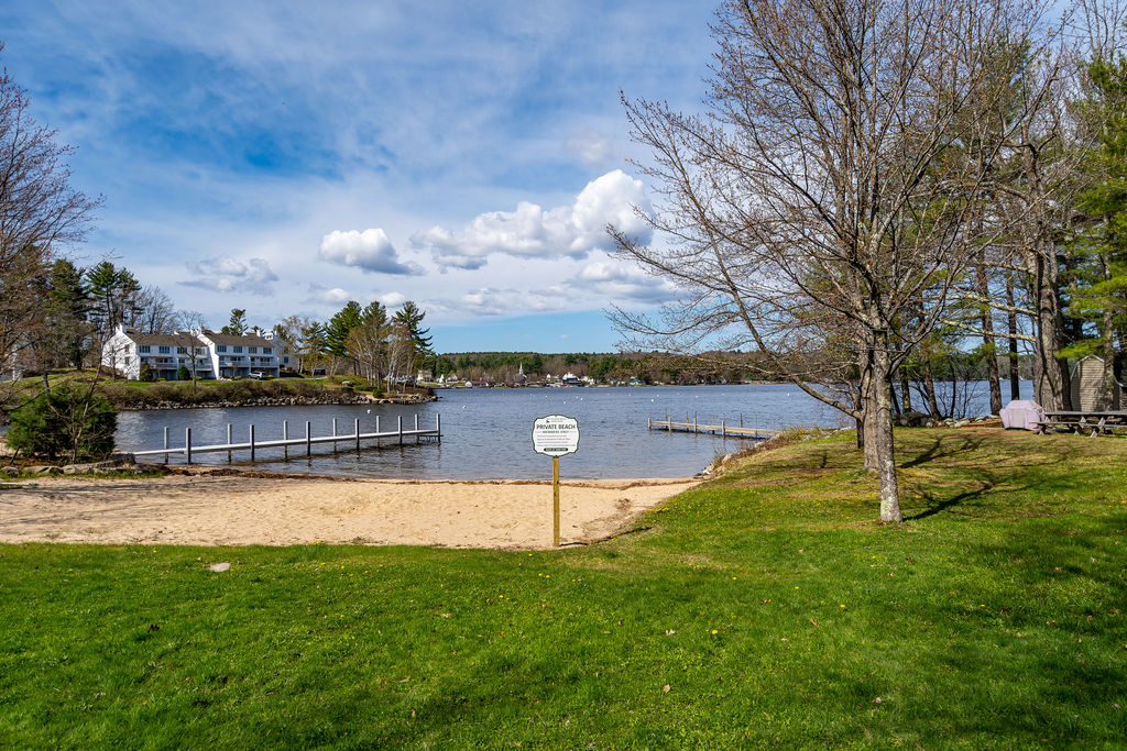 21 Fire Ln 94, Naples, ME 04055
