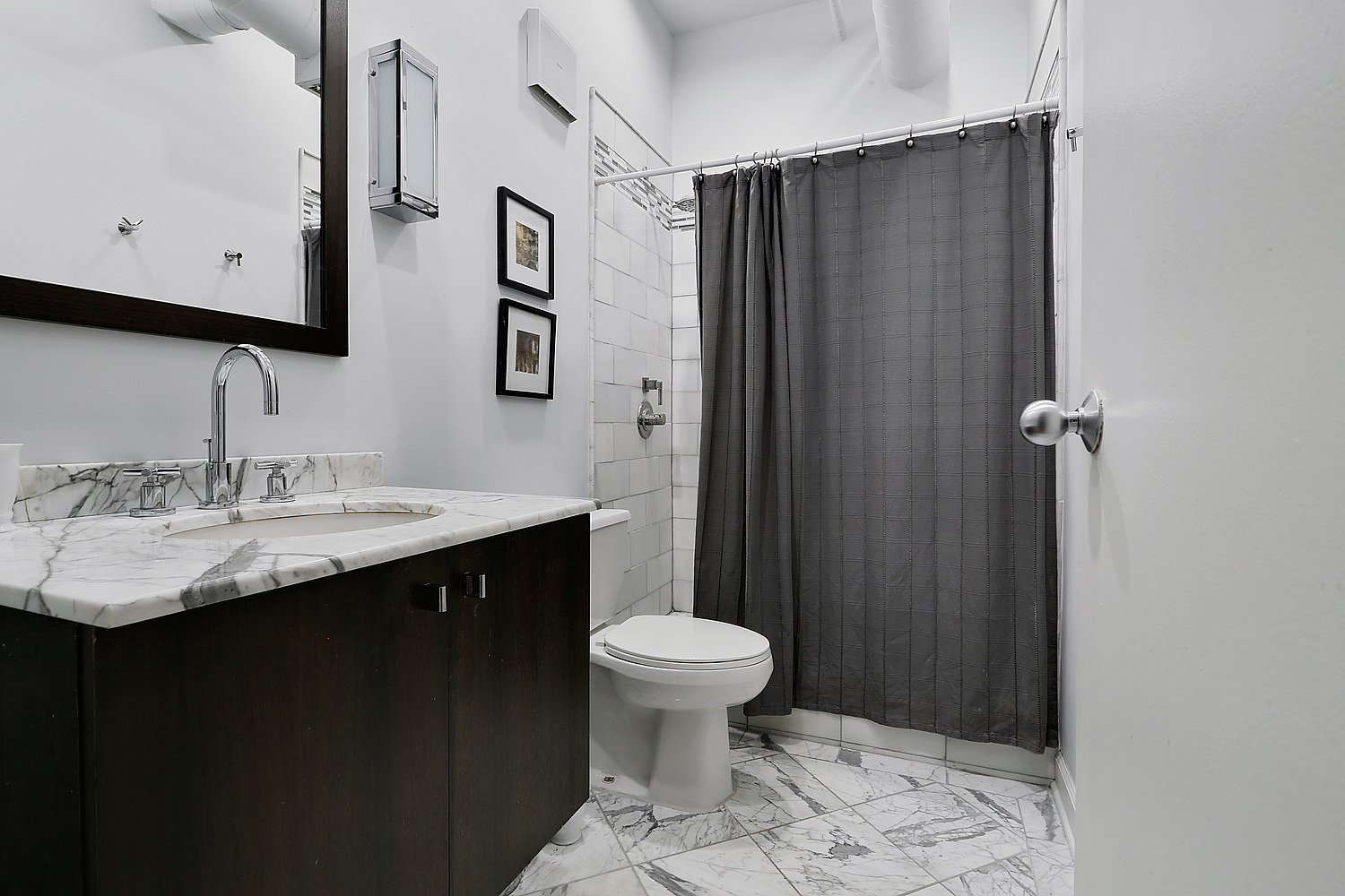 Chicago, IL 60654,225 W Huron St #123