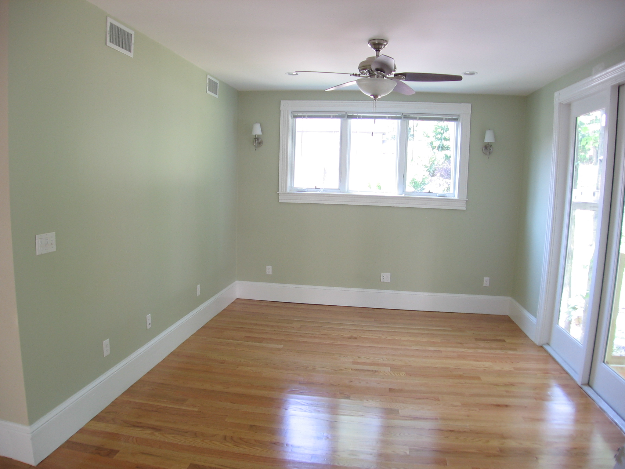 275 Lamartine St #3, Jamaica Plain, MA 02130