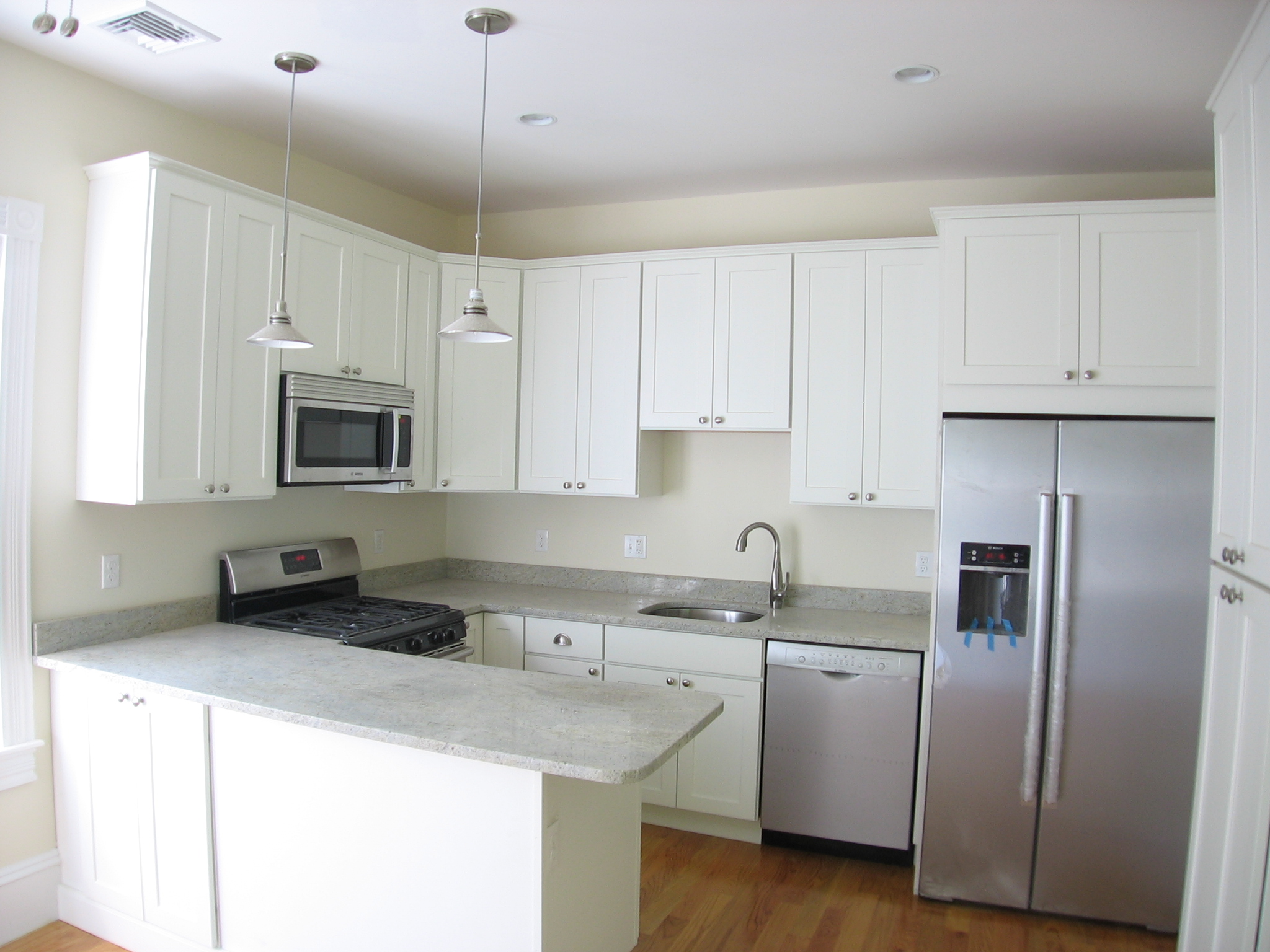 Jamaica Plain, MA 02130,275 Lamartine St #3