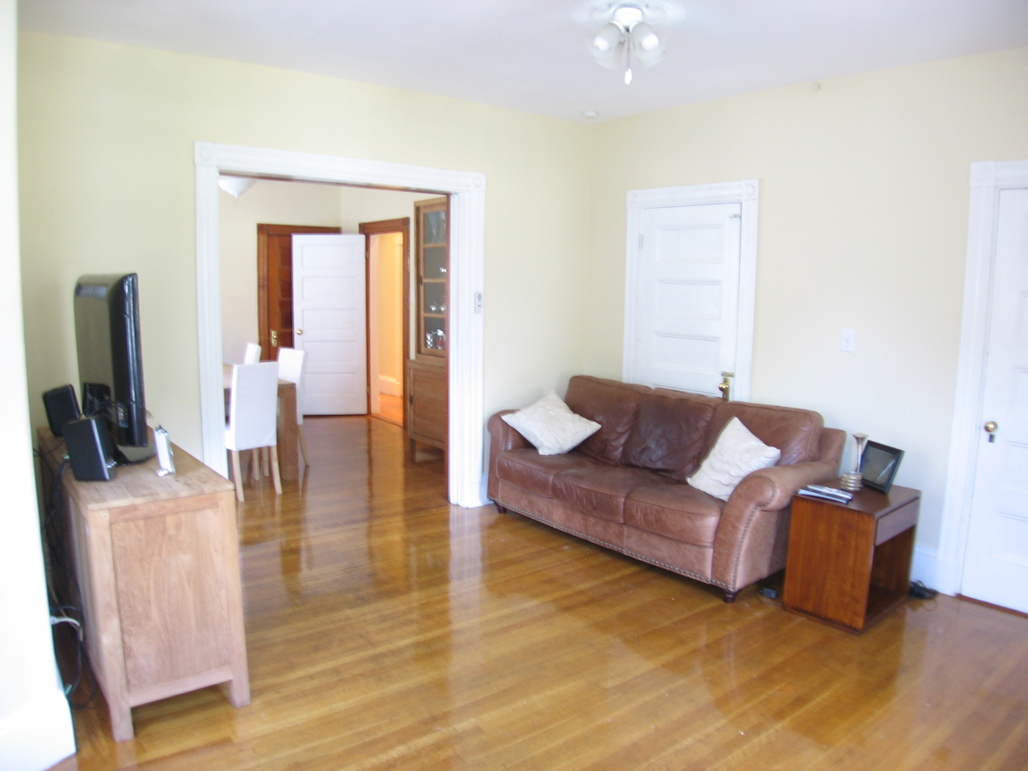 9 Spring Park Ave #2, Jamaica Plain, MA 02130