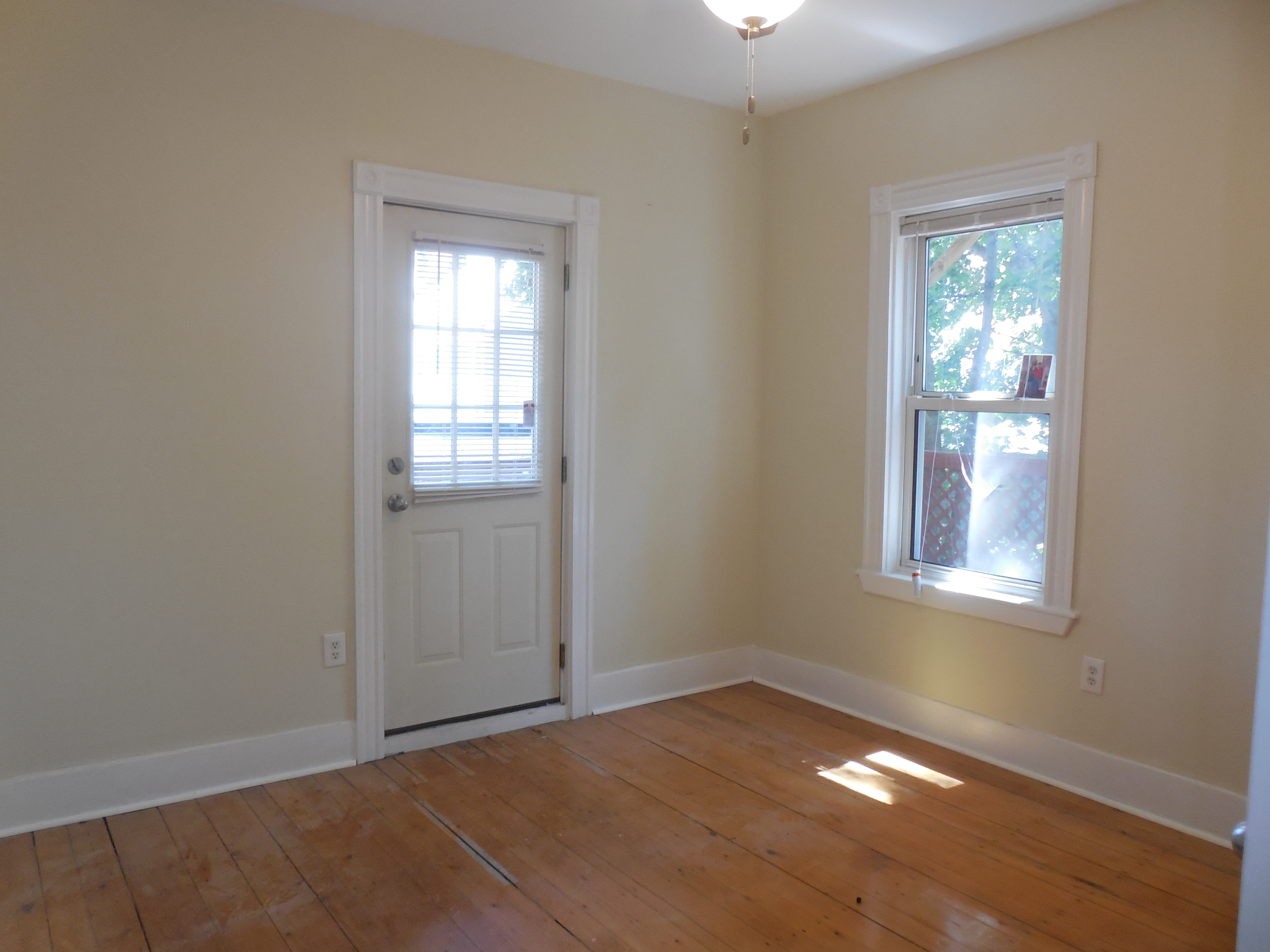 30 Forbes St #1, Jamaica Plain, MA 02130