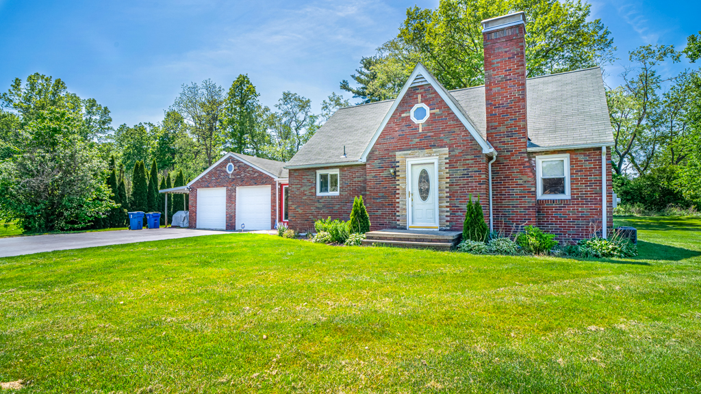 New Castle, PA 16101,2412 Dean Dr