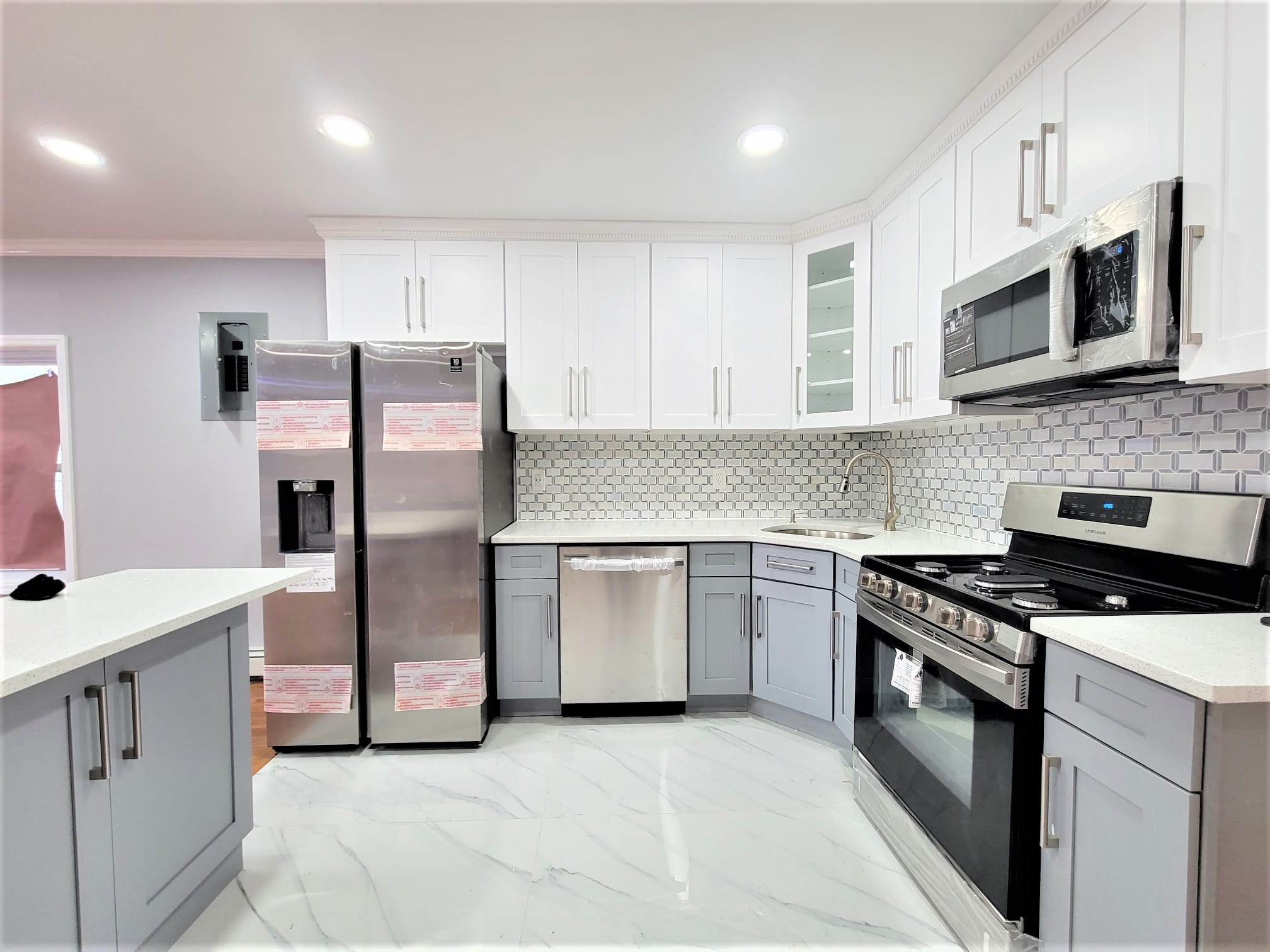 South Richmond Hill, NY 11419,97-28 125th St