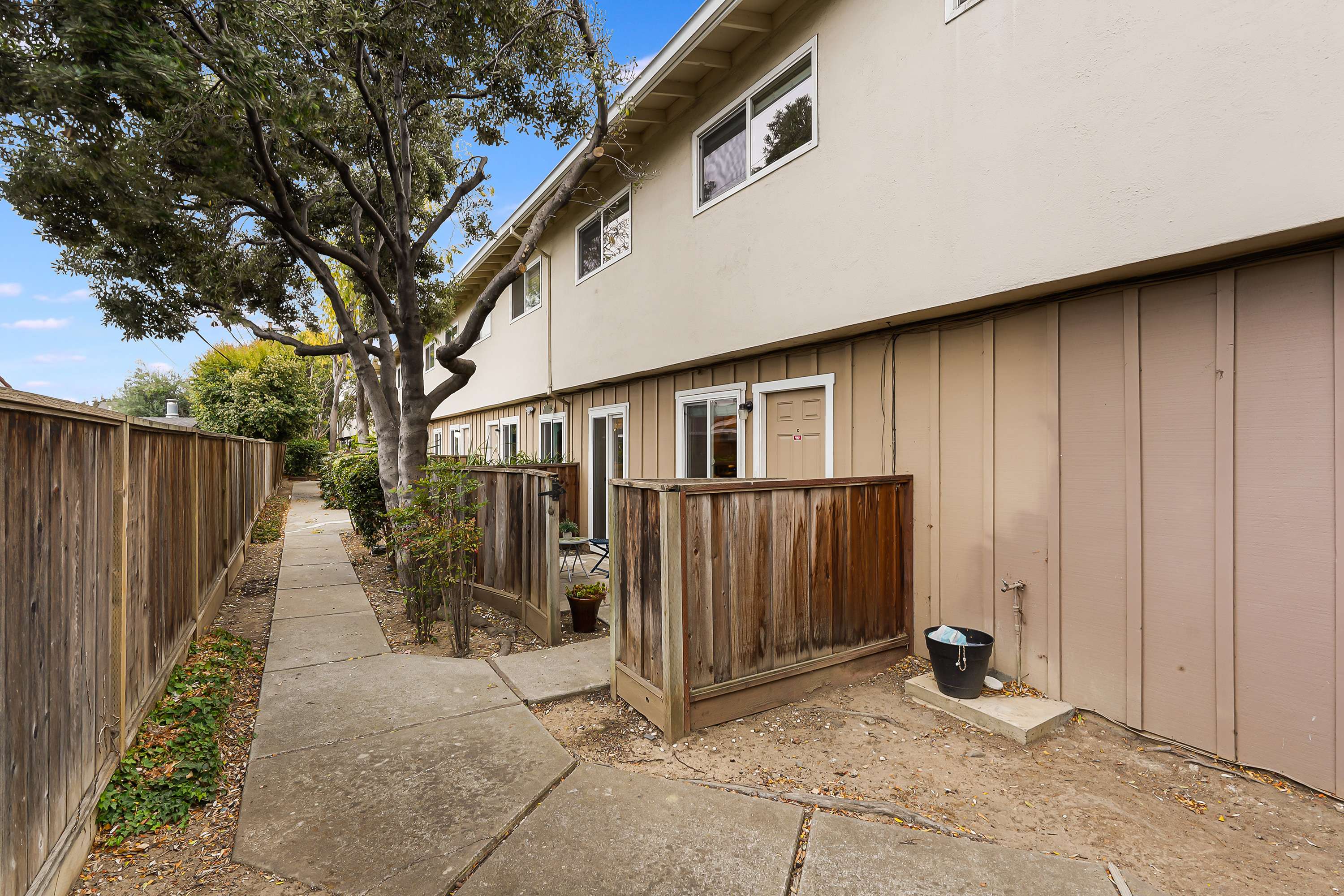 San Mateo, CA 94403,3341 La Selva St #C