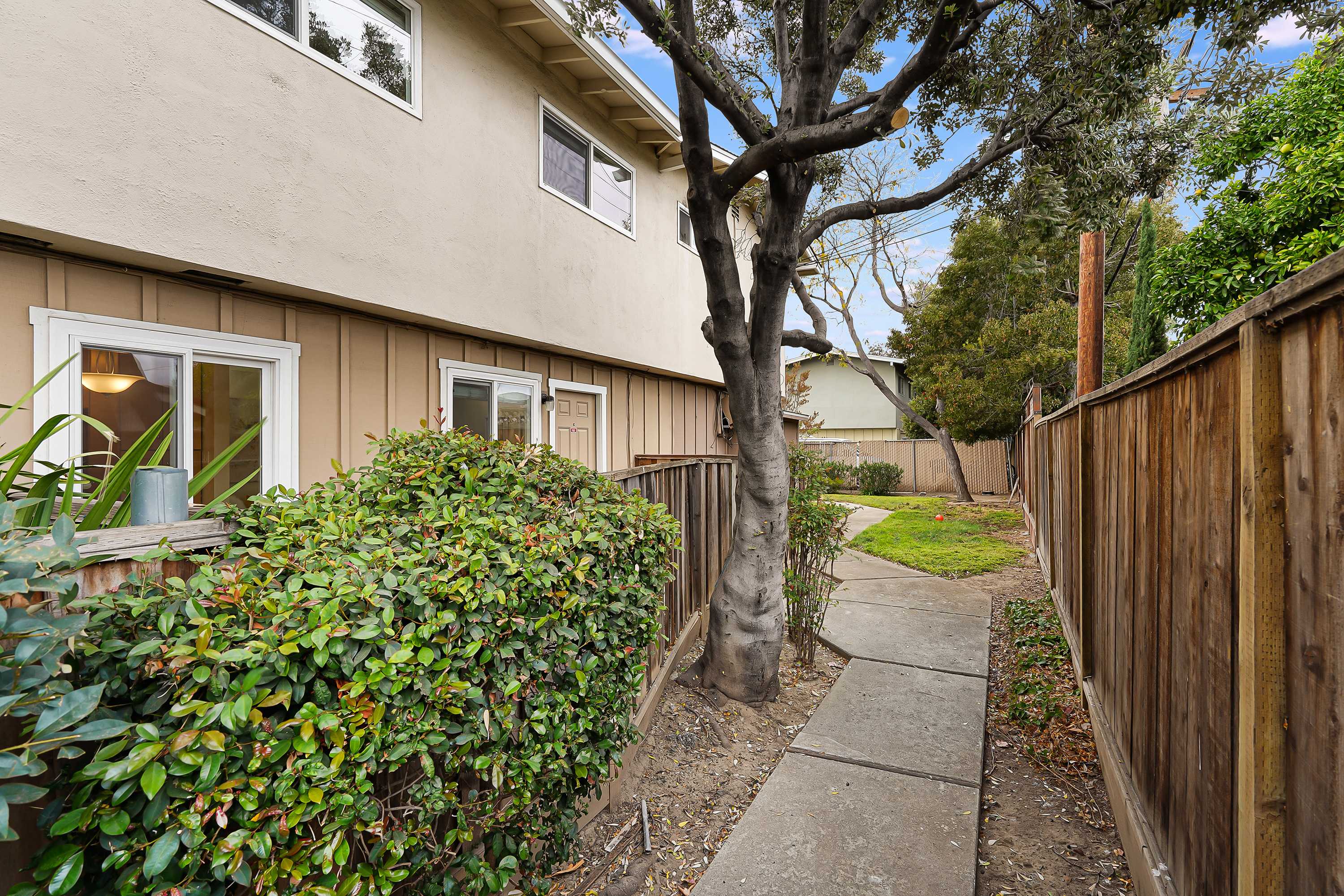 San Mateo, CA 94403,3341 La Selva St #C