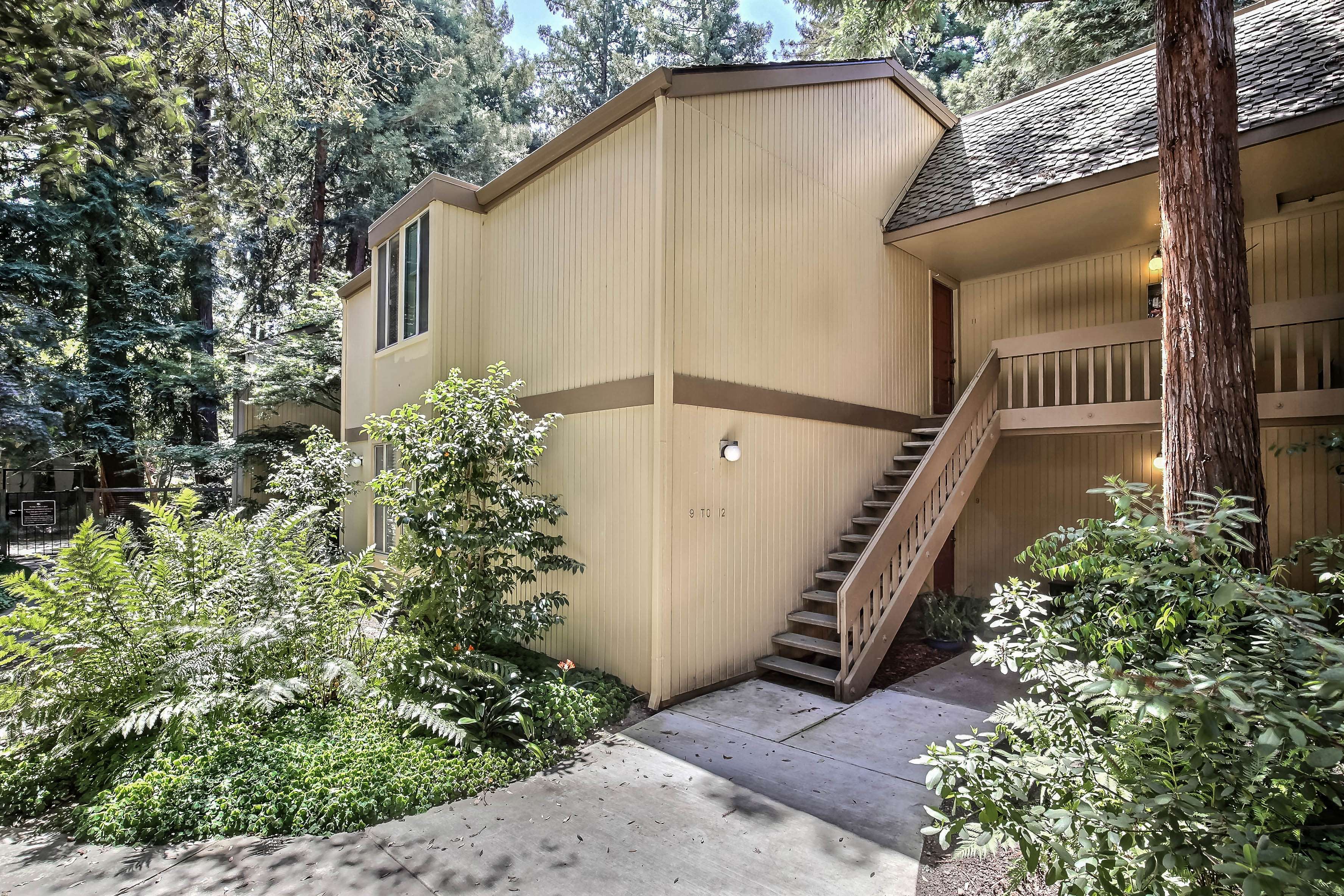 Mountain View, CA 94043,505 Cypress Point Dr #11