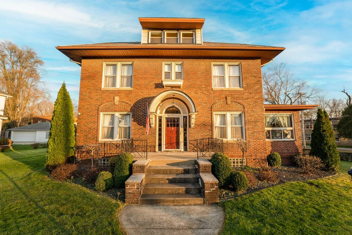 New Castle, PA 16101,802 Highland Ave