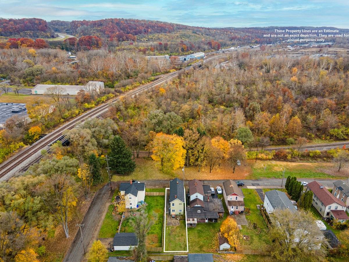 New Castle, PA 16102,106 S Wayne St