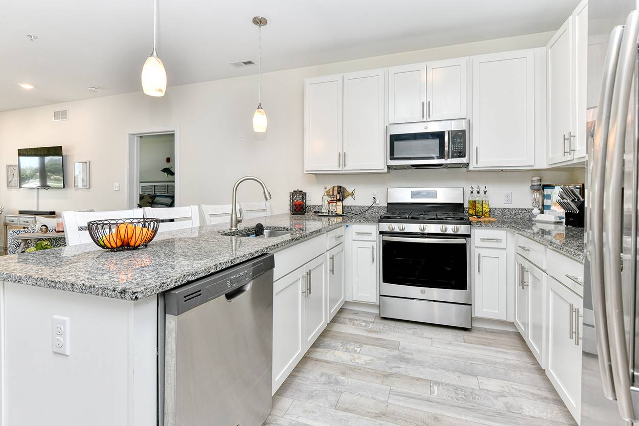 De 19958,,Skiff Alley Lewes #1086SF