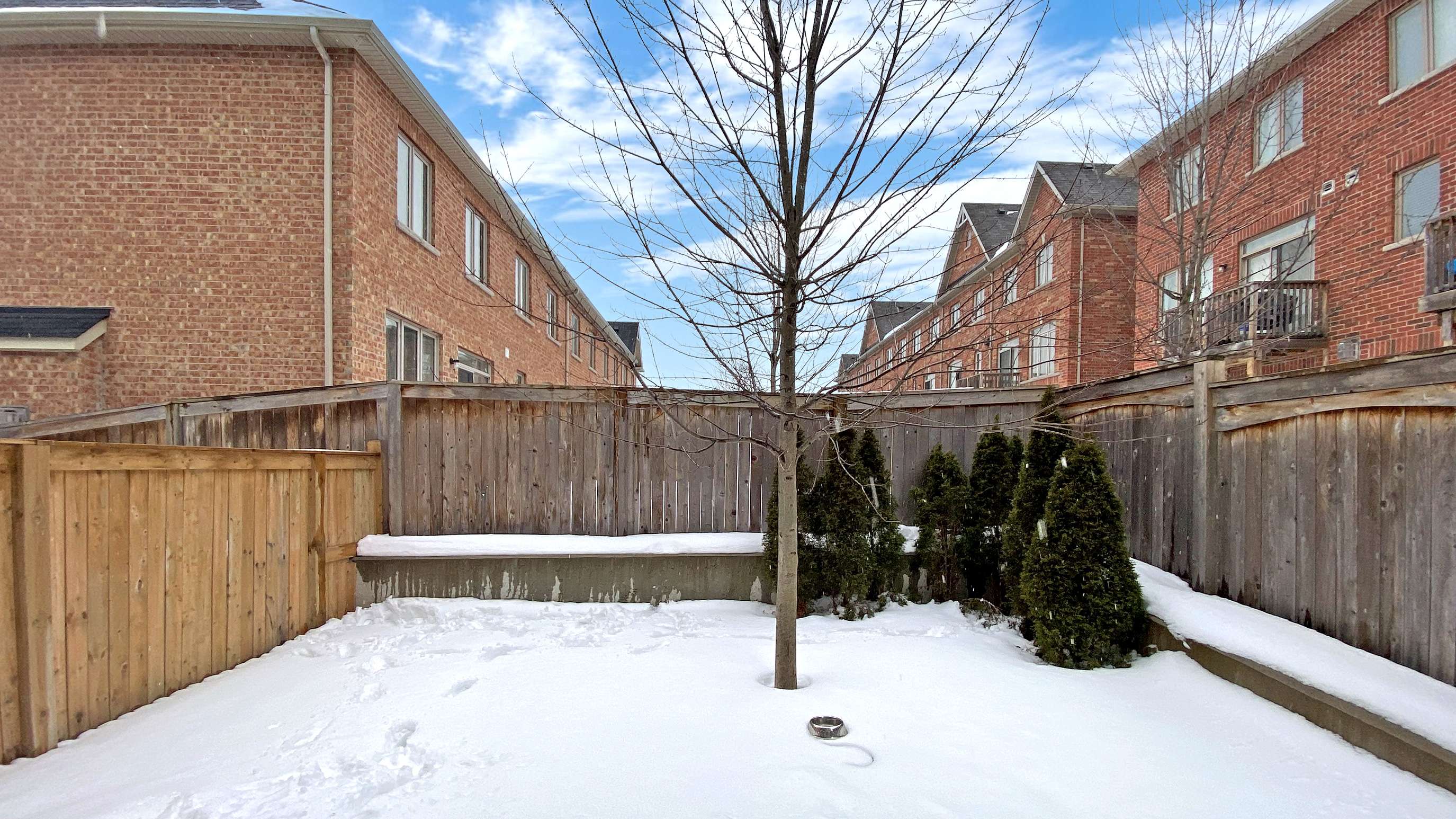 87 Mack Clement Lane Richmond Hill Ontario L4S0G2