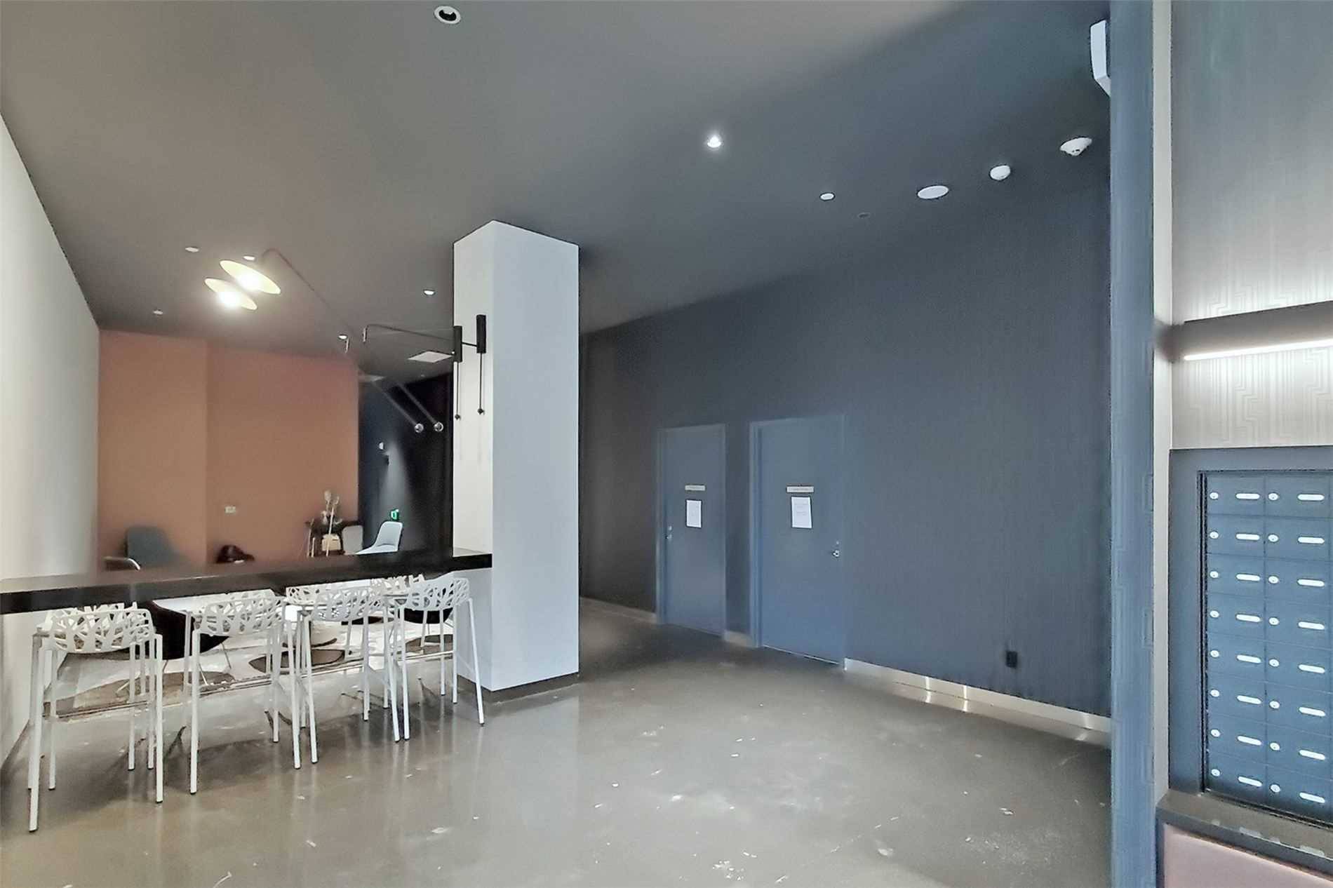 10 Rouge Valley Dr W Markham Ontario L6G 0G9 #829