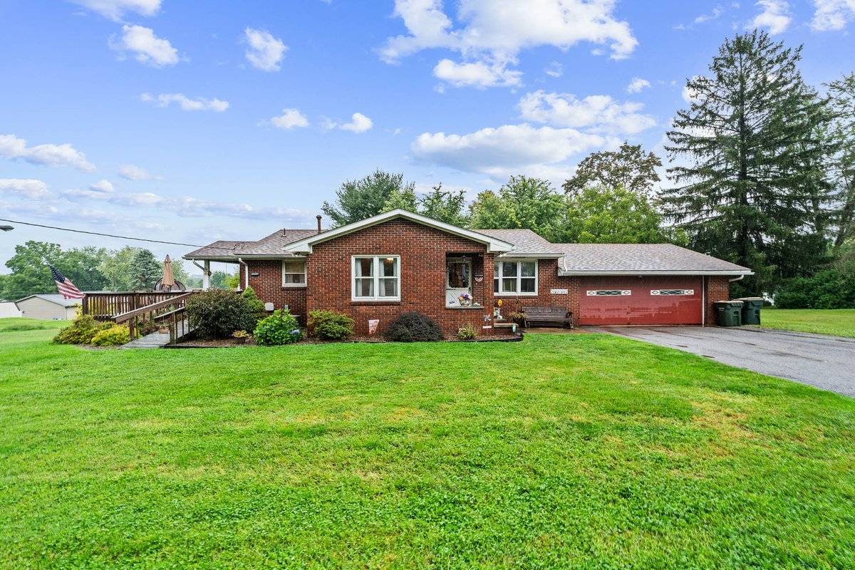 New Castle, PA 16102,2407 Hanna St