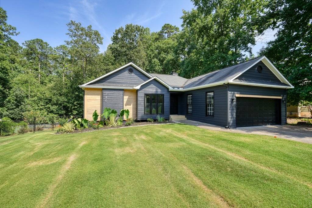 746 Maplelake Dr, Acworth, GA 30101