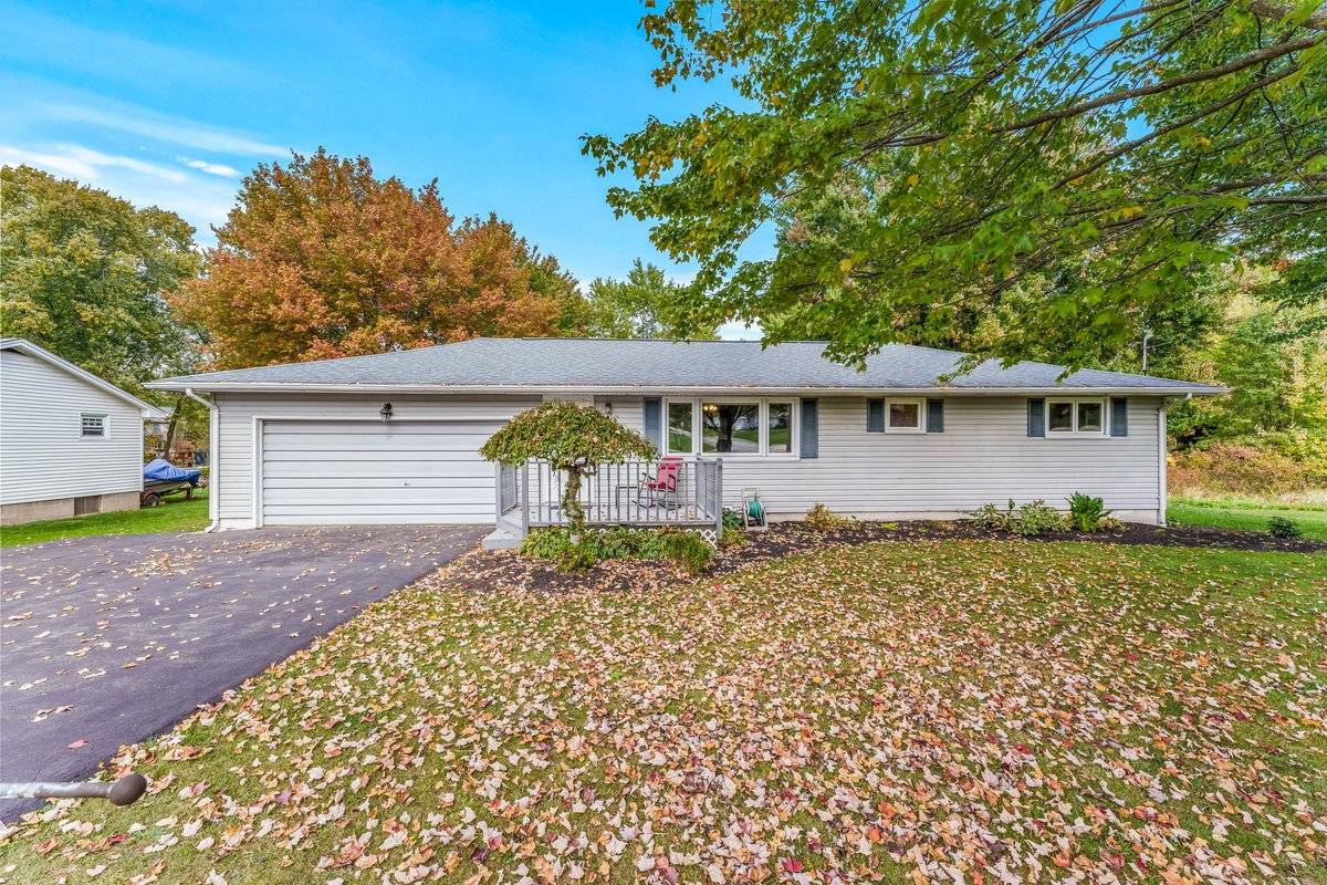 Hermitage, PA 16148,3825 Morefield Rd