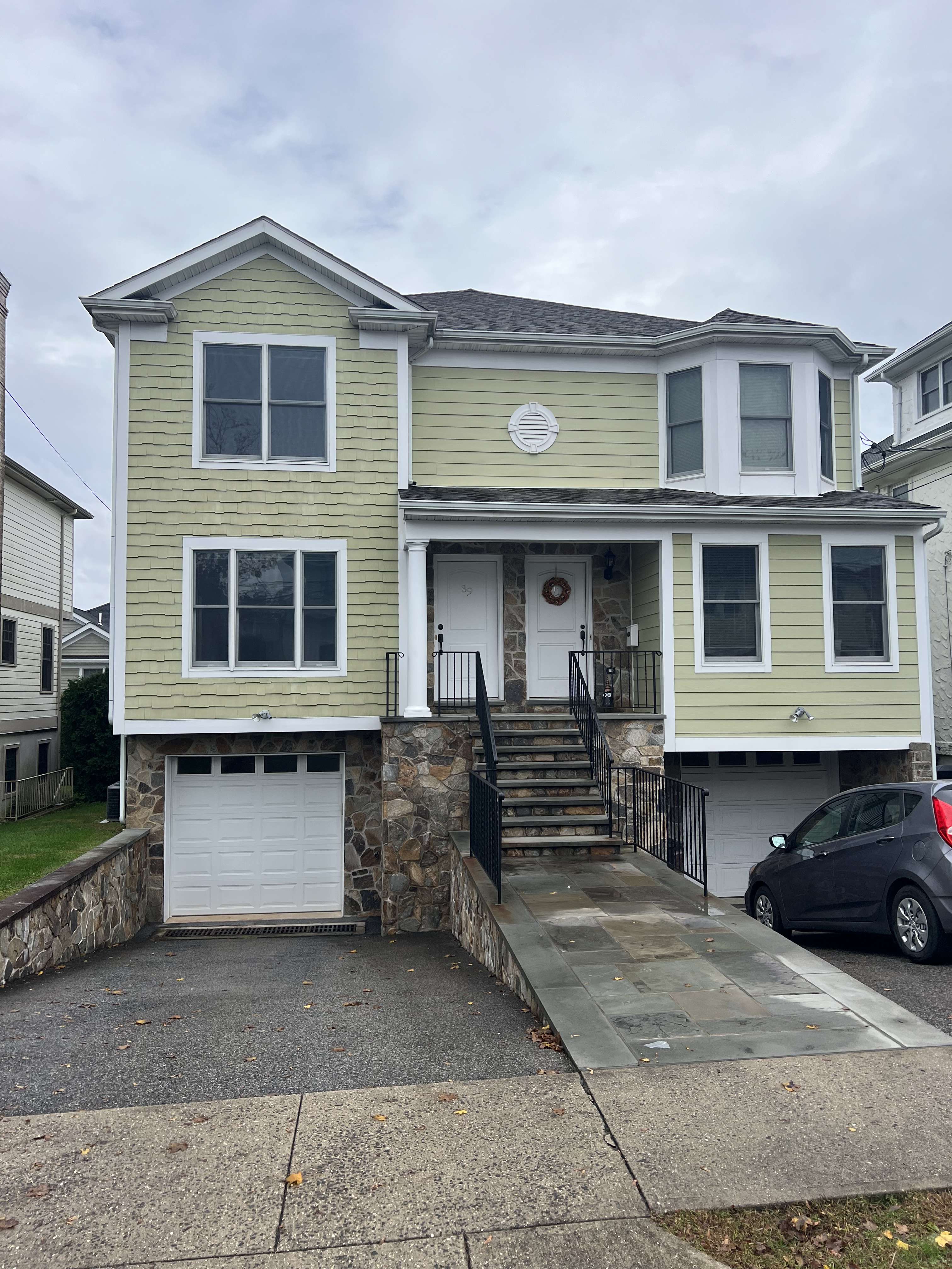 39 Park Ave, West Harrison, NY 10604