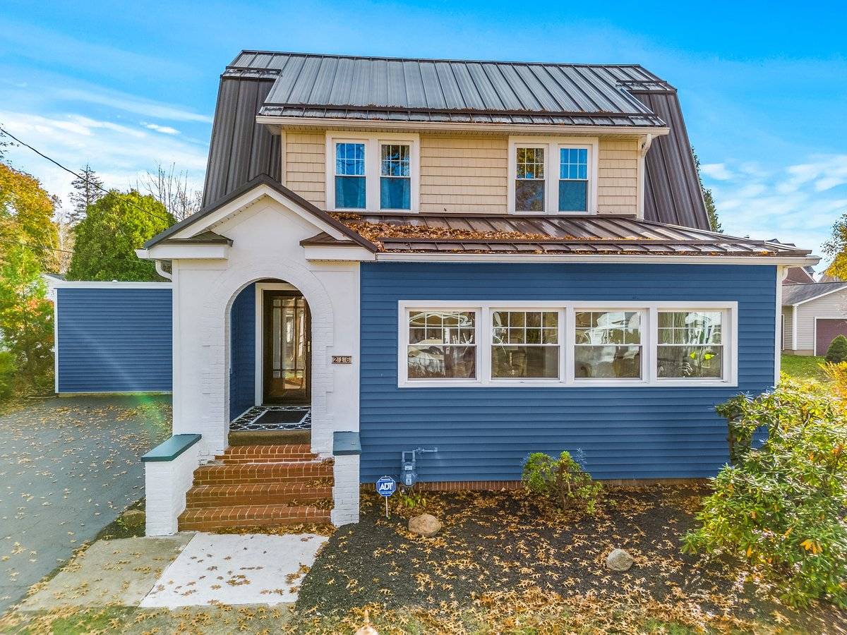 New Castle, PA 16105,216 E Fairfield Ave