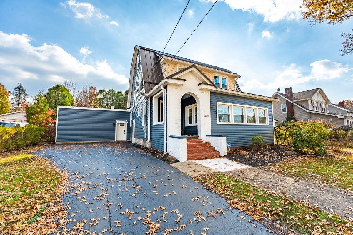 New Castle, PA 16105,216 E Fairfield Ave