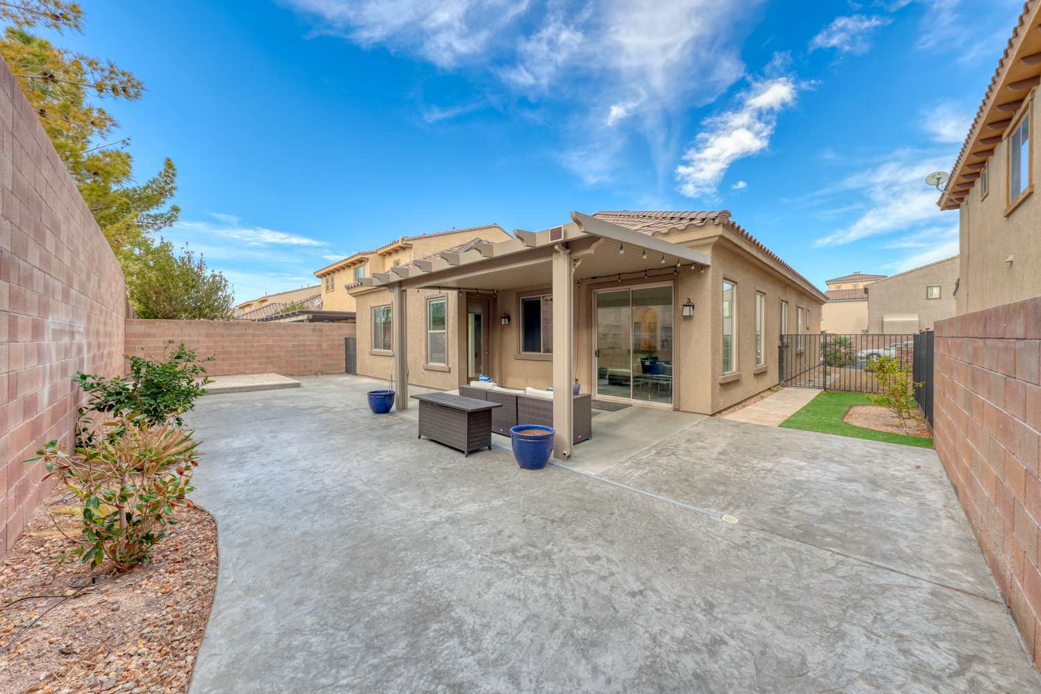 Henderson, NV 89011,543 Via Ripagrande Ave