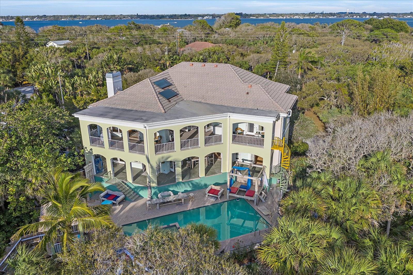 Englewood, FL 34223,6060 Manasota Key Rd