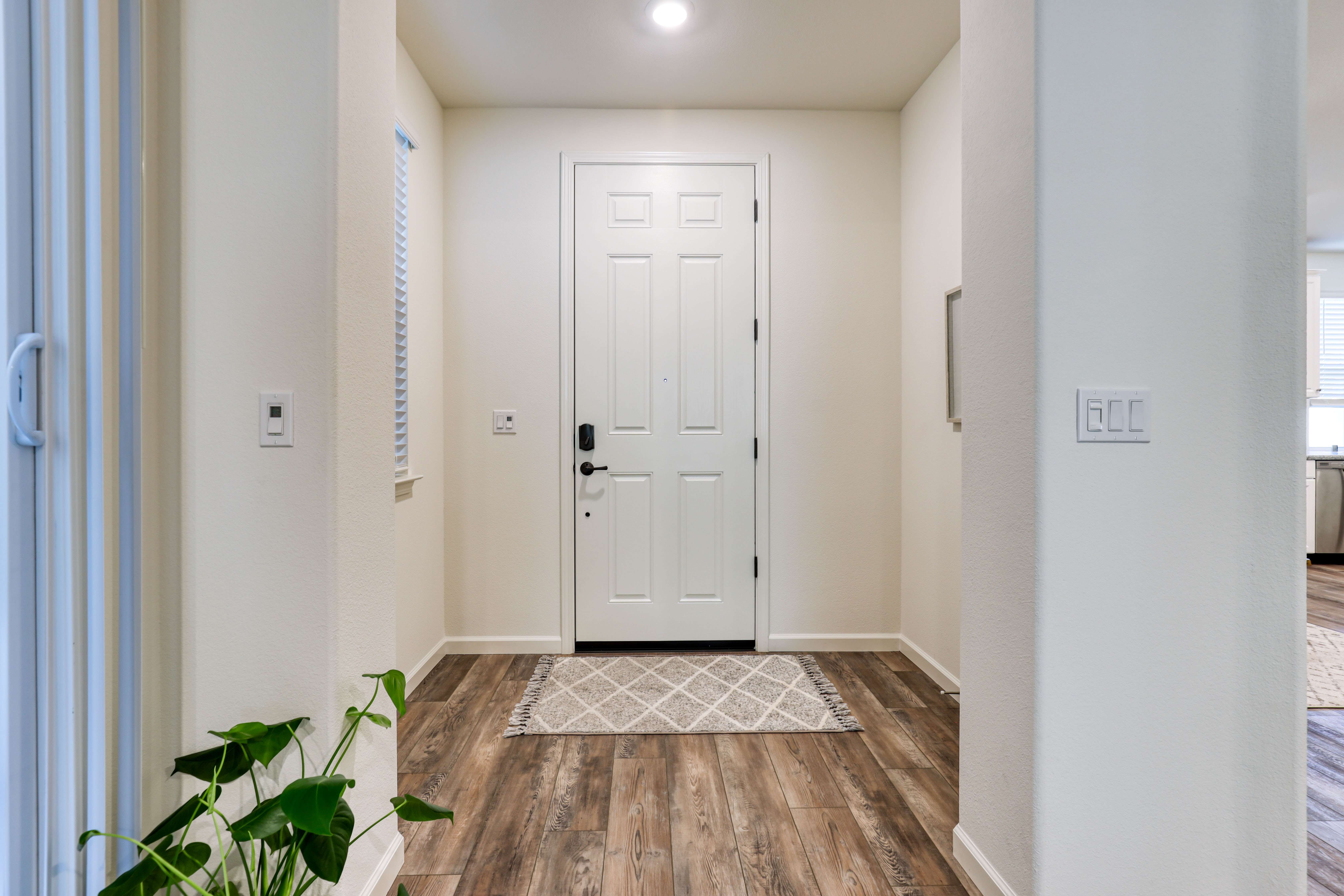 Roseville, CA 95747,2108 Brave Hawk Loop