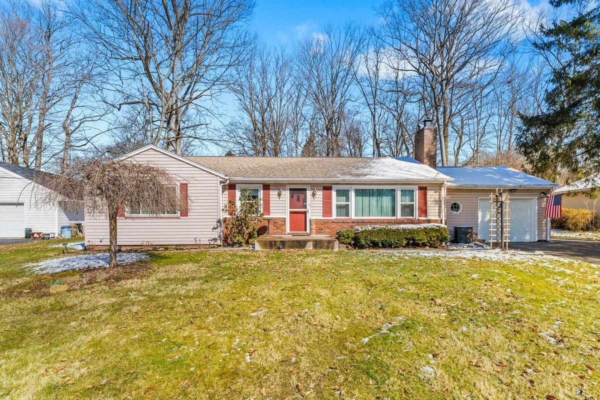 New Castle, PA 16105,209 Woodland Dr