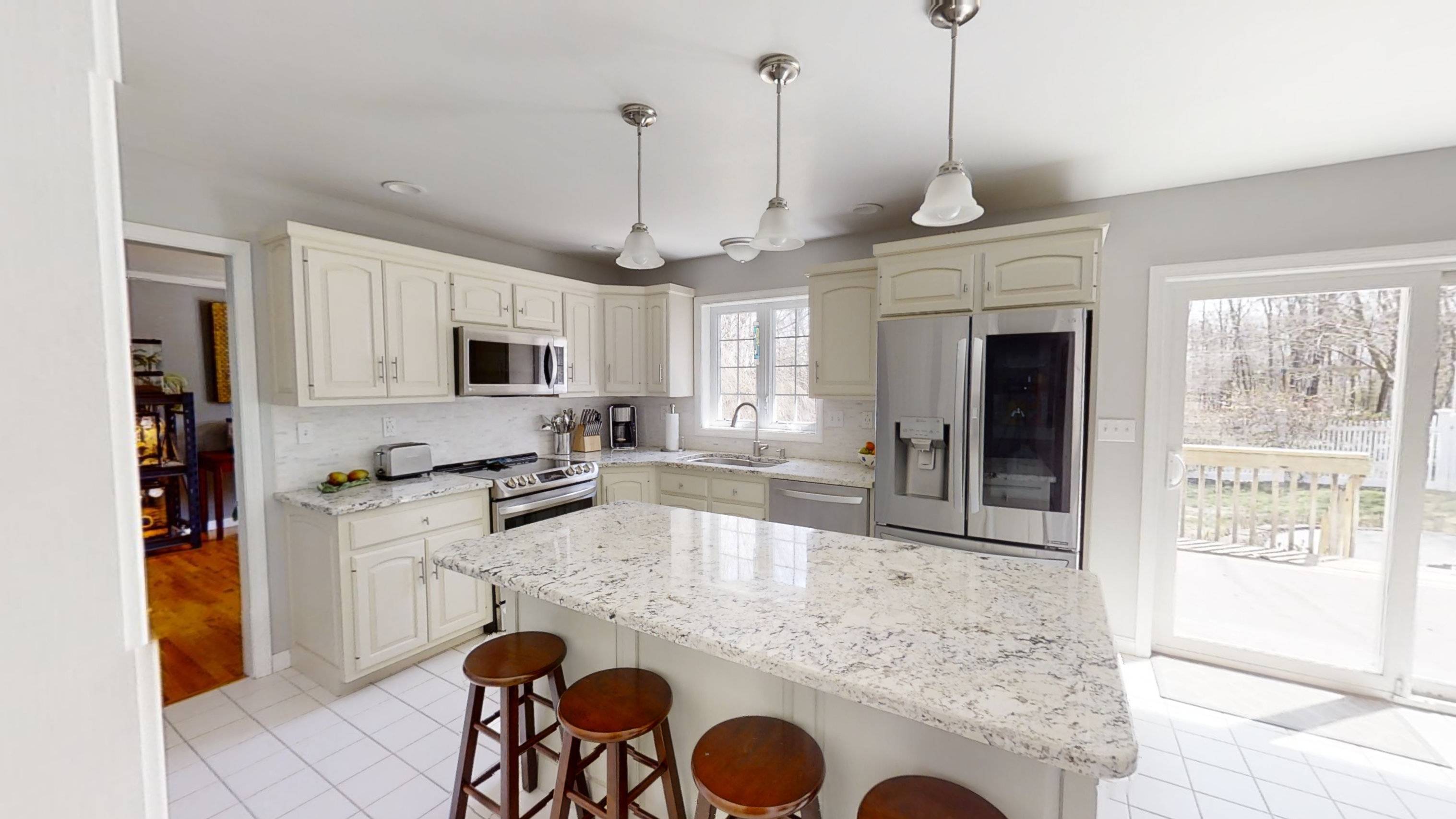 113 Strawberry St, Lisbon, CT 06351