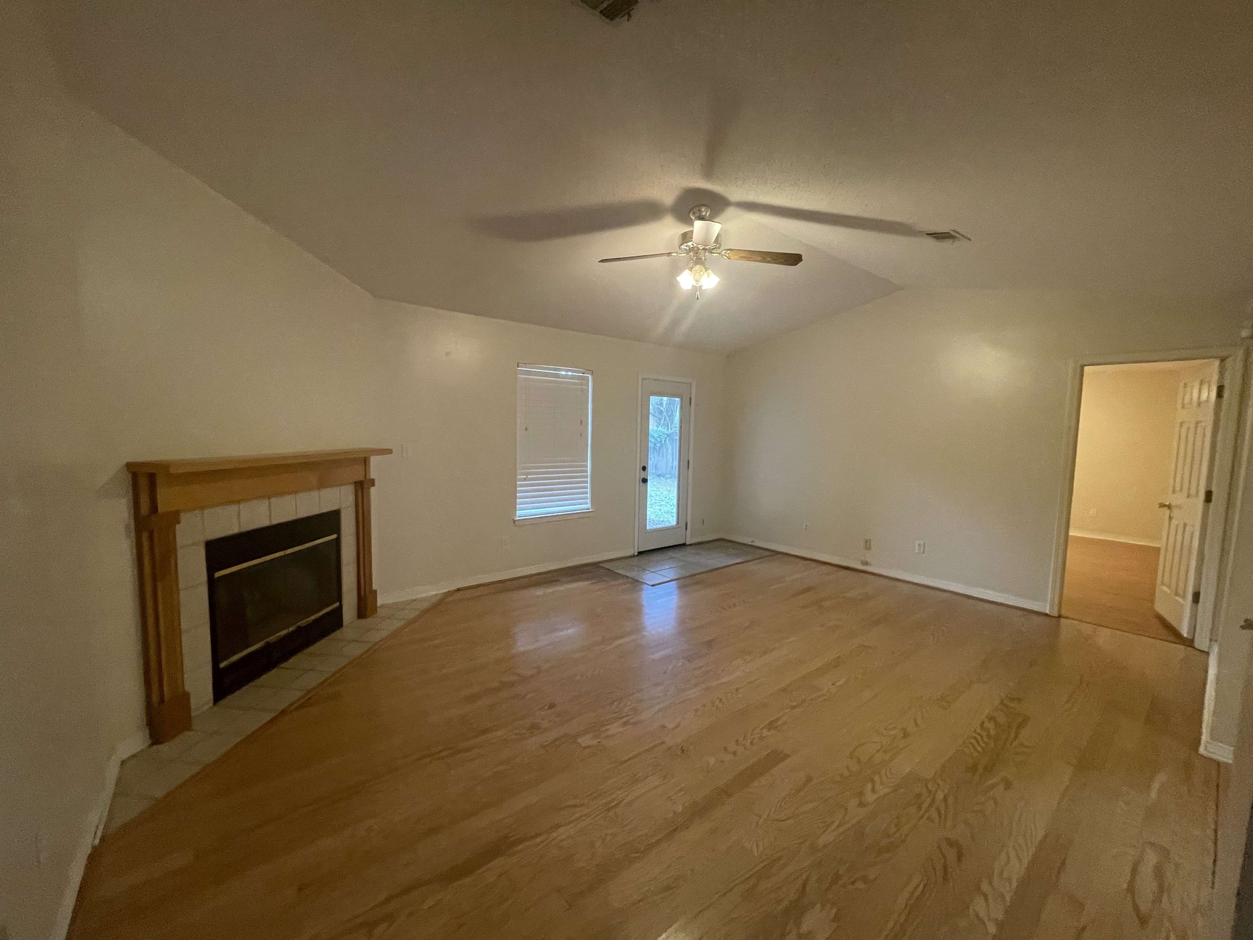 Pensacola, FL 32526,6123 Bradshaw Dr