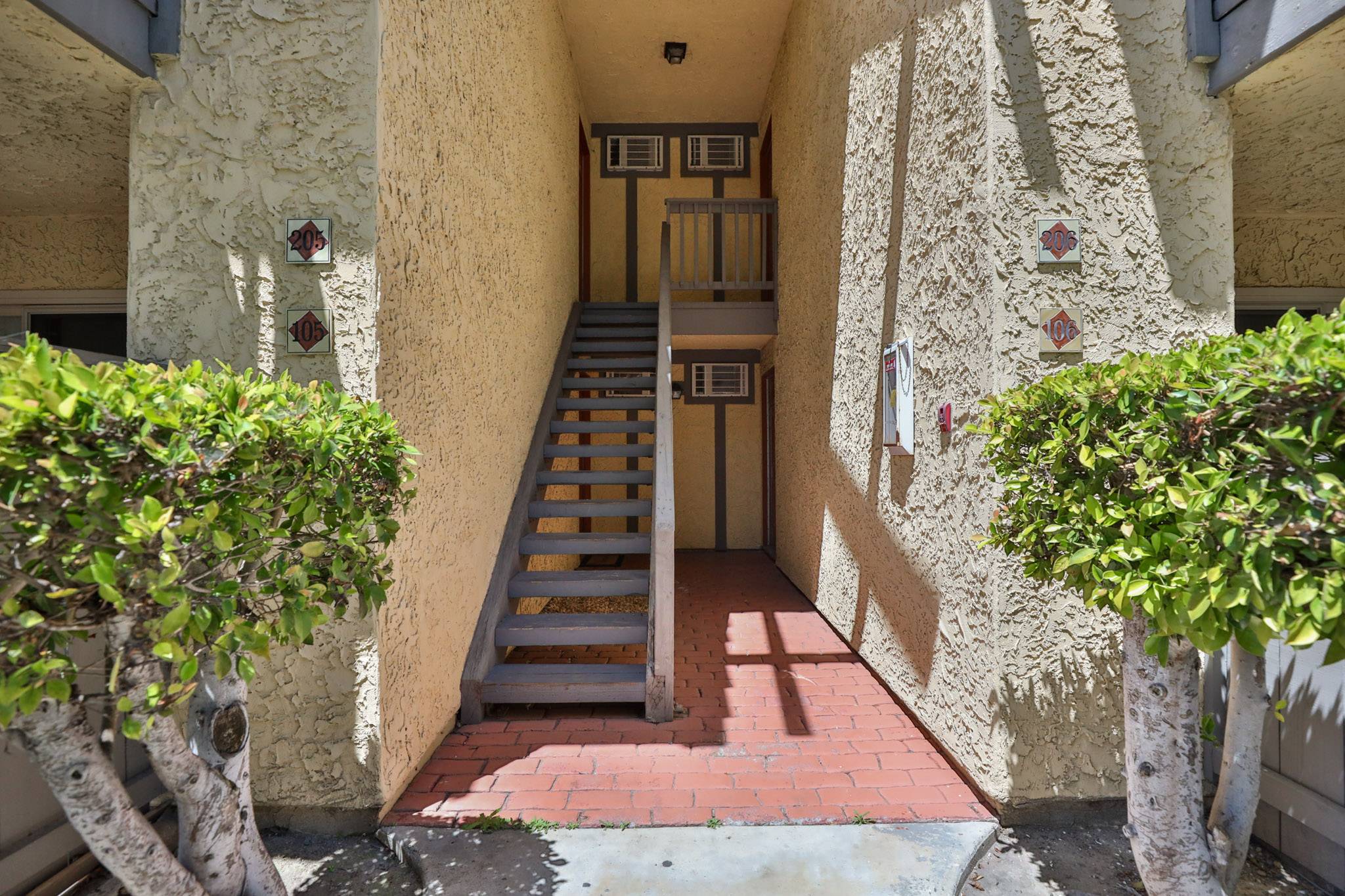 San Diego, CA 92139,3040 Alta View Dr #106