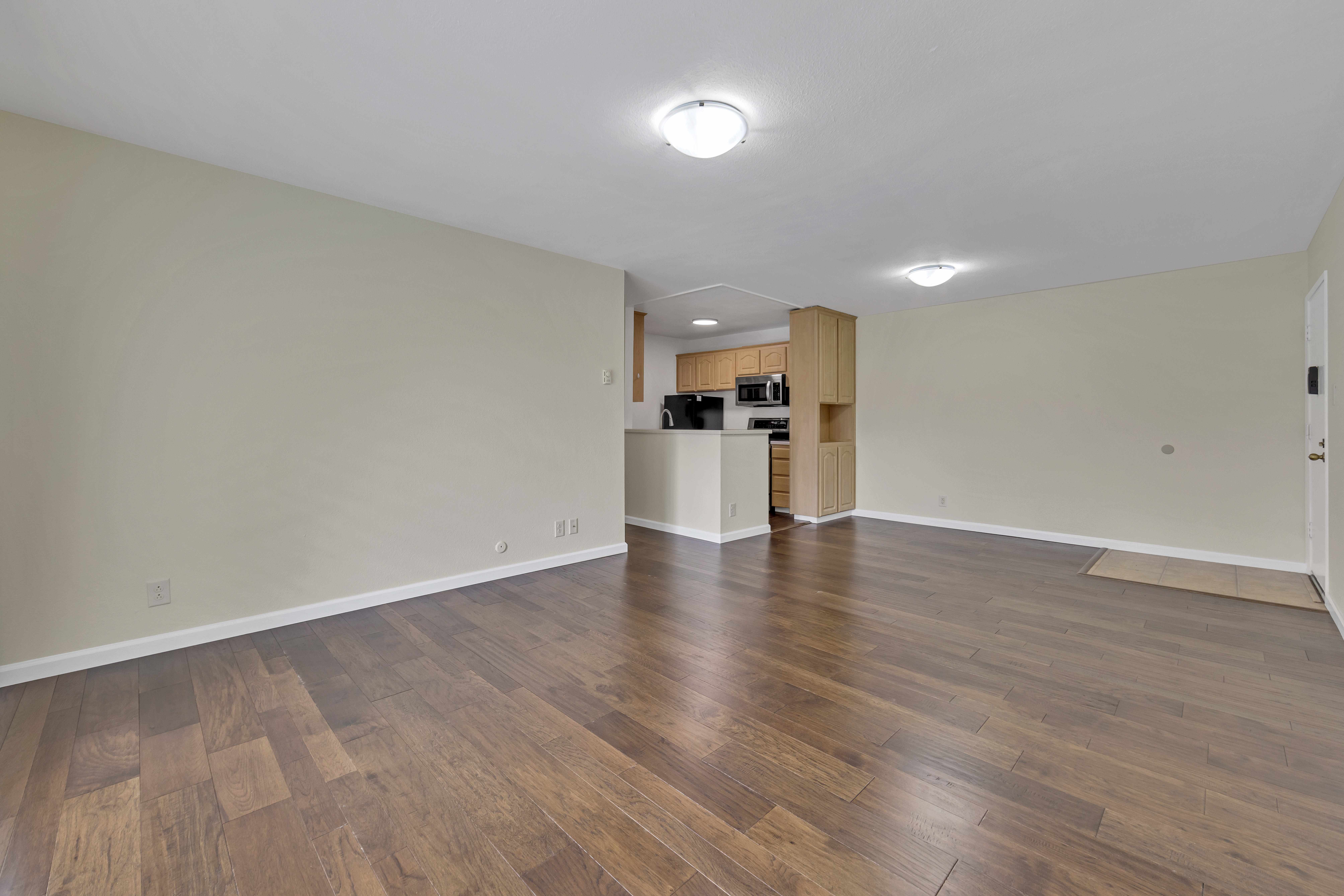 San Bruno, CA 94066,127 Piccadilly Place Unit H