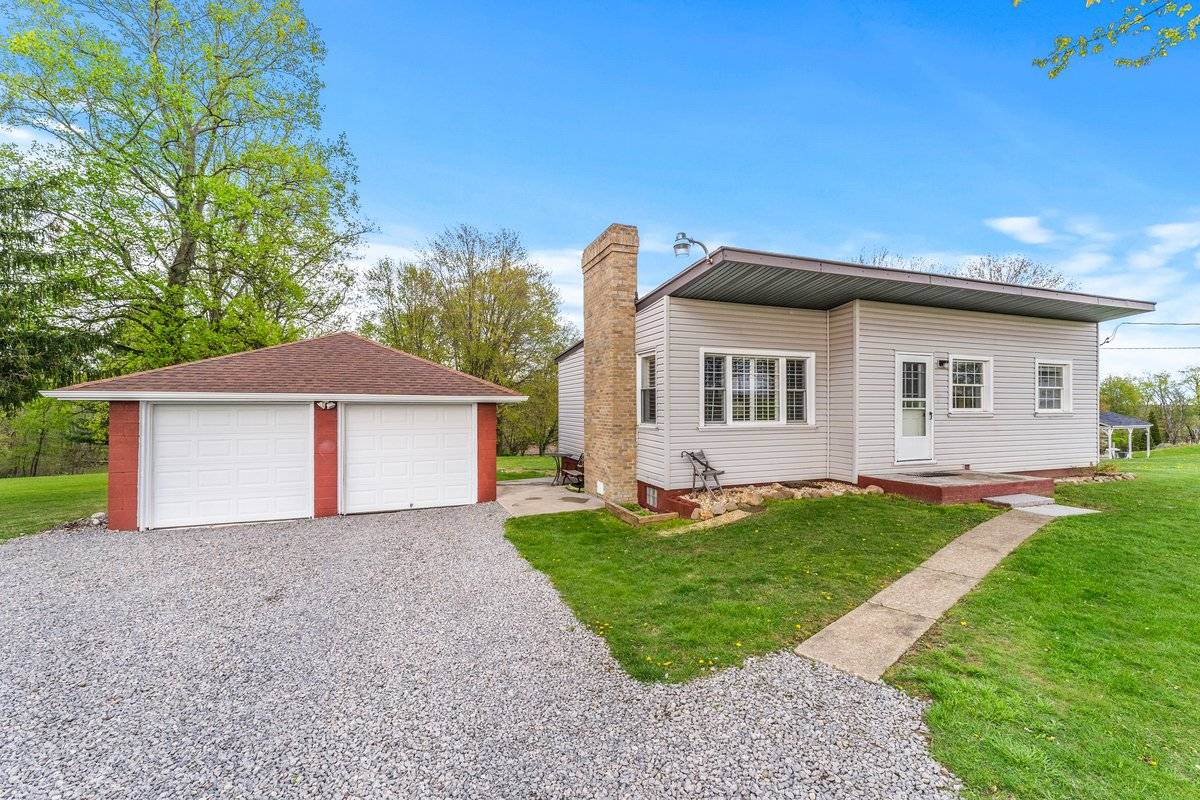 New Castle, PA 16101,605 Harmony Baptist Rd