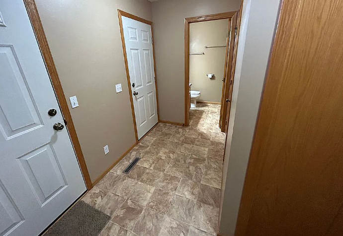 Stewartville, MN 55976,1903 Clubhouse Dr NE