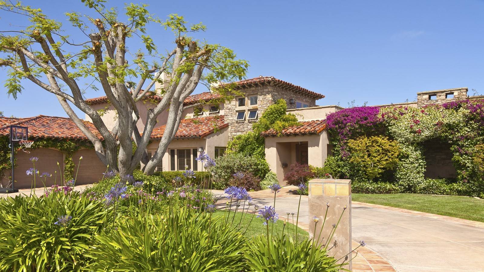 State College, 16802,554 Simmons Hall #2