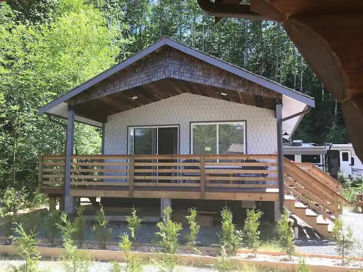 Cowichan Valley, BC V0R,8631 S Shore Rd #6