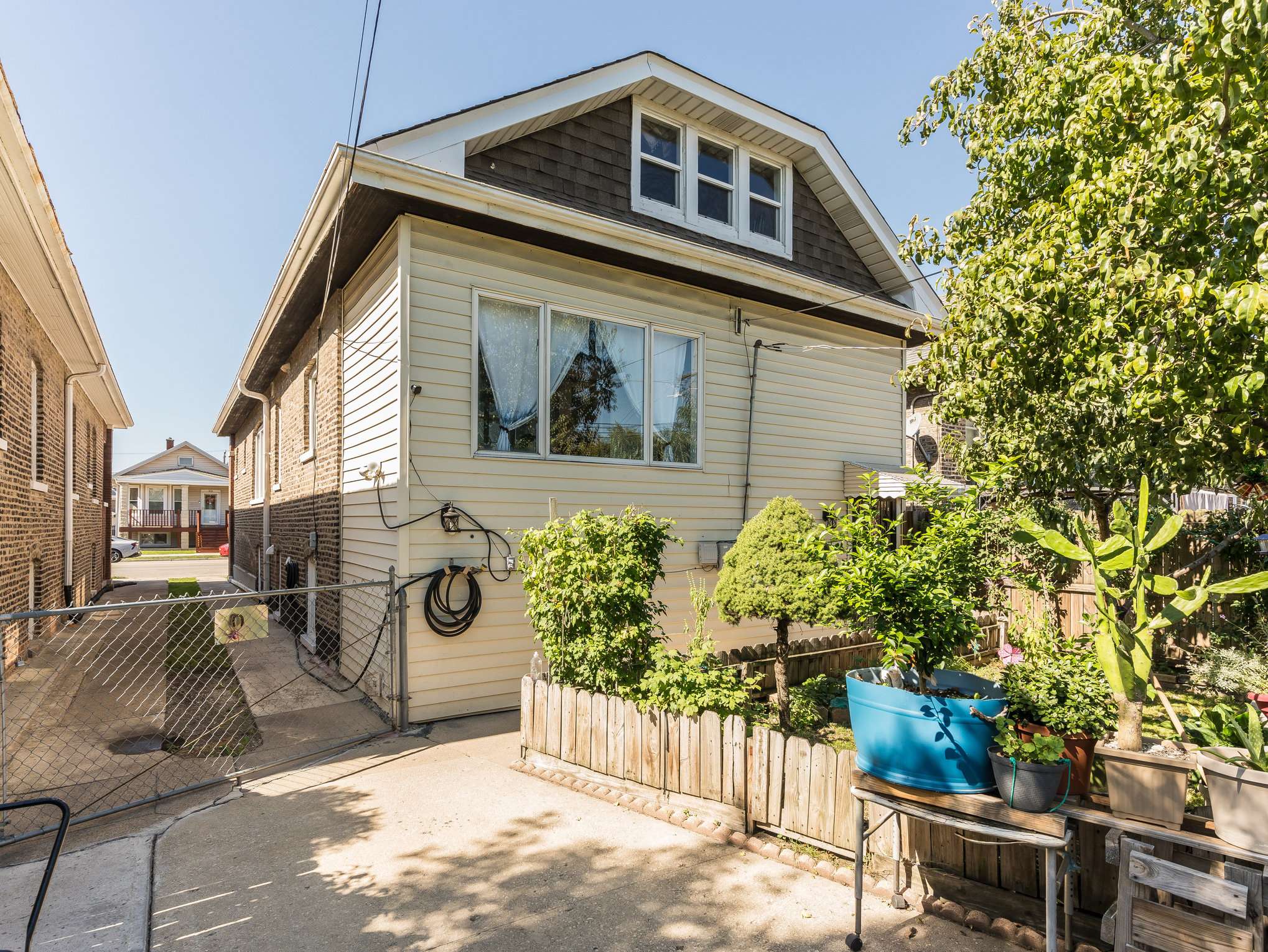 Cicero, IL 60804-1845,1815 S Central Ave