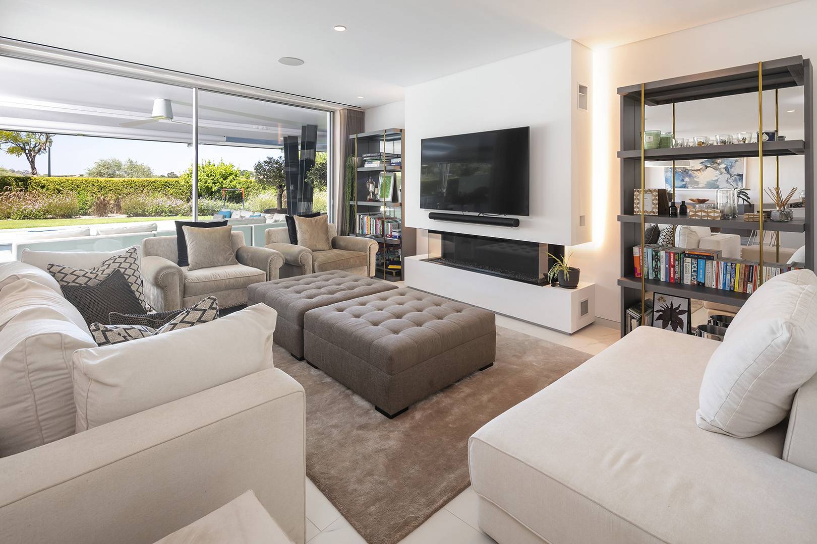 Modern Residence with Luxurious Amenities and Stunning Lake Views in Quinta do Lago Algarve #QPSAV, Portugal,