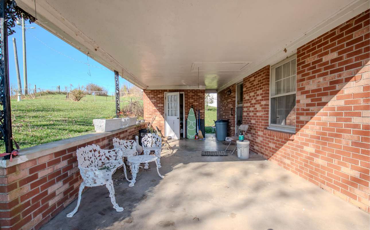 3920 Ky Highway 1194, Stanford, KY 40484-8237