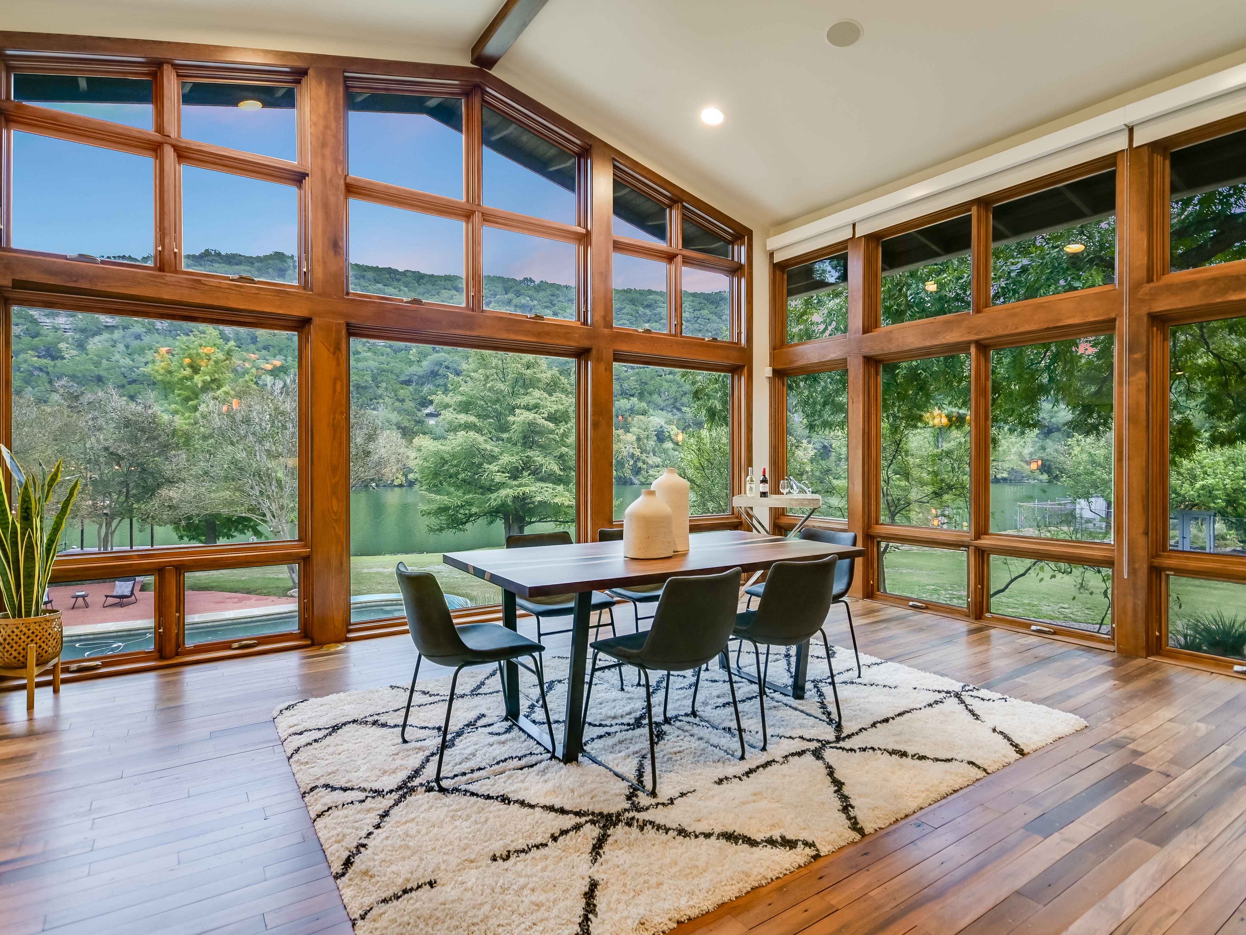 2908 Oestrick Ln, Austin, TX 78733