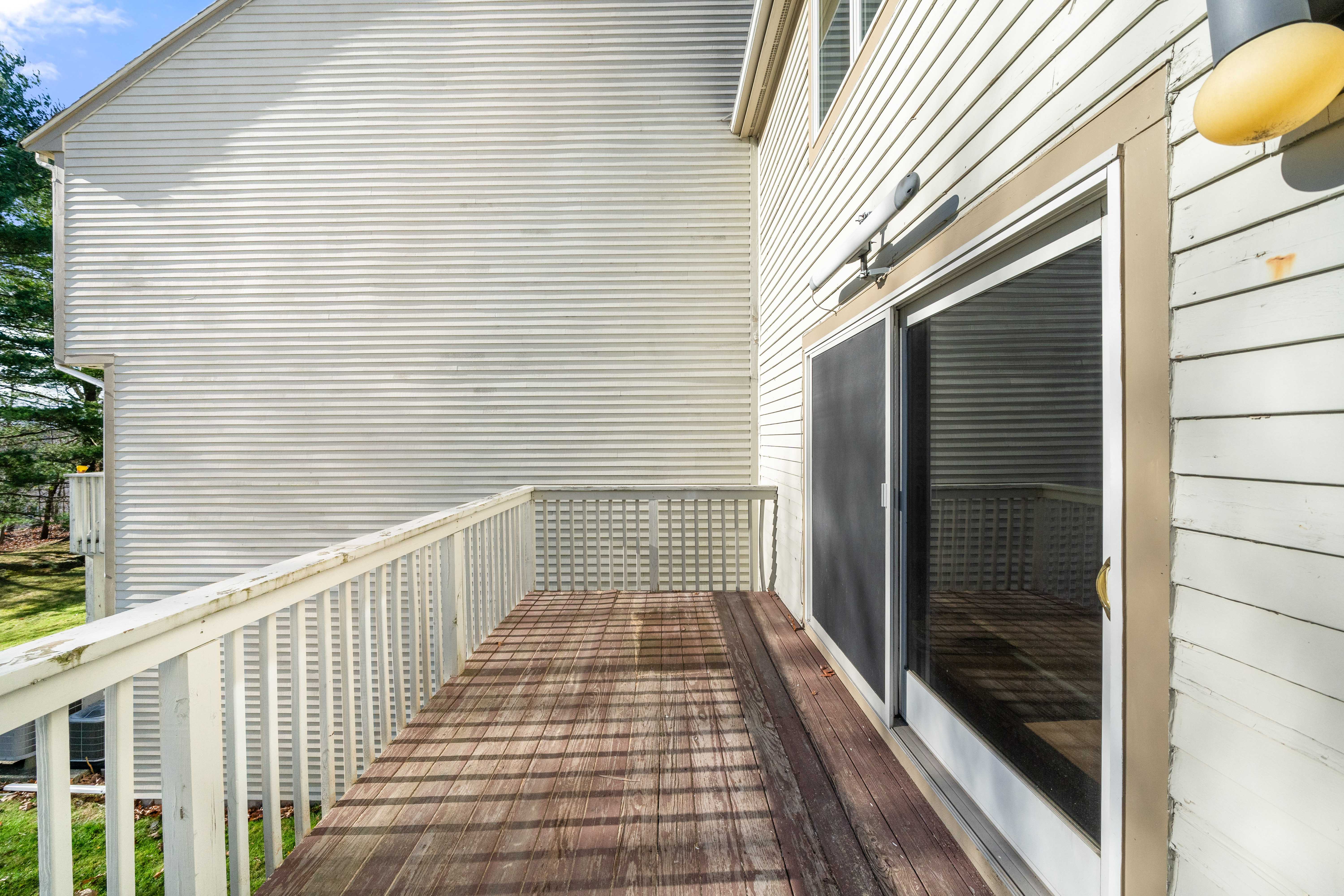 Saugus, MA 01906,1802 Lewis O Gray Dr #1802