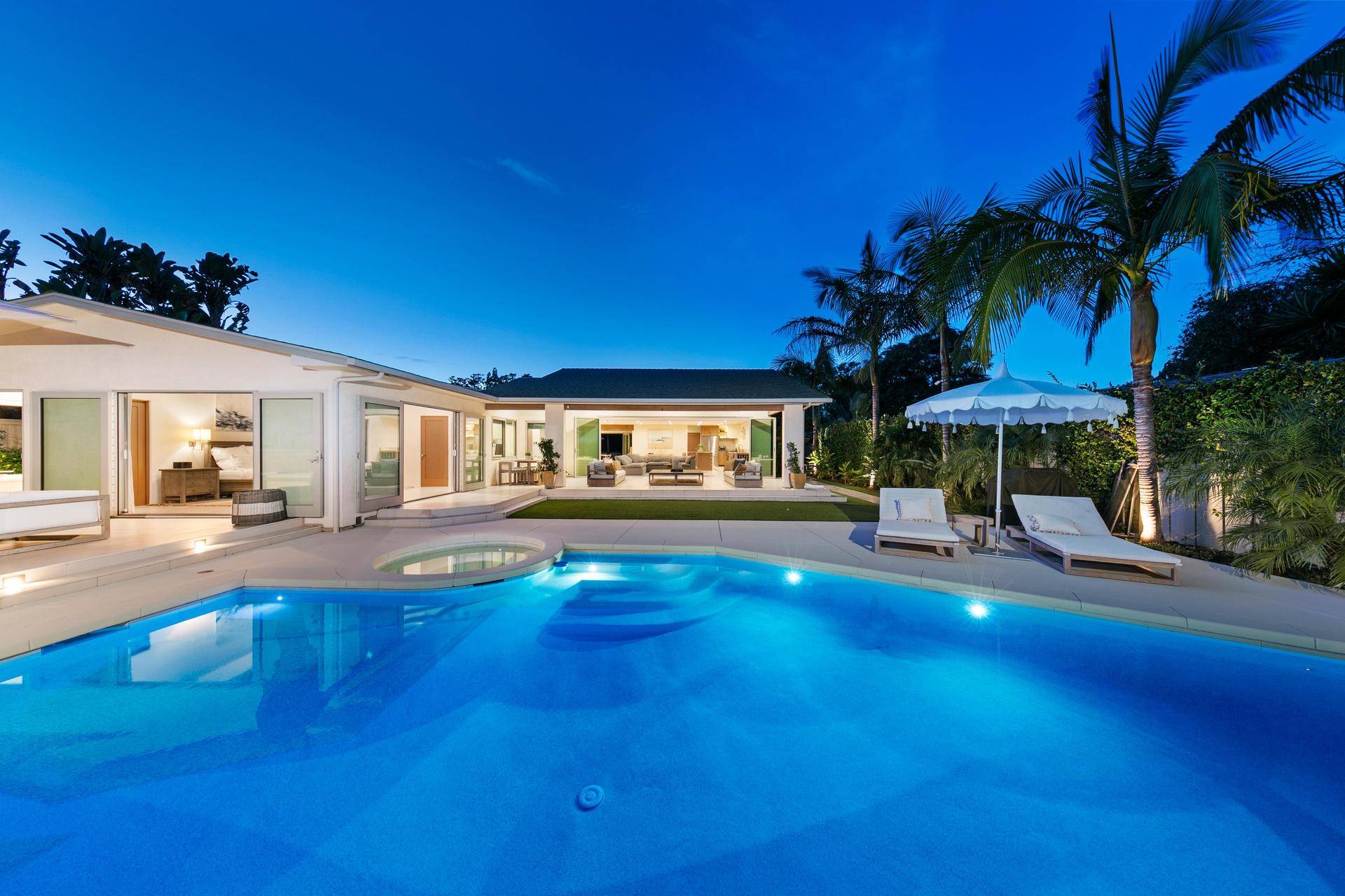 Coronado, CA 92118,501 Country Club Ln