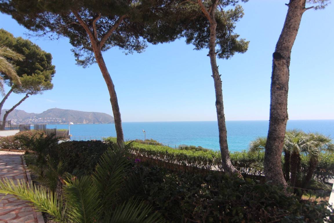 Spain,,Beautiful Spacious Villa located on the first line in Moraira #DMA/SP