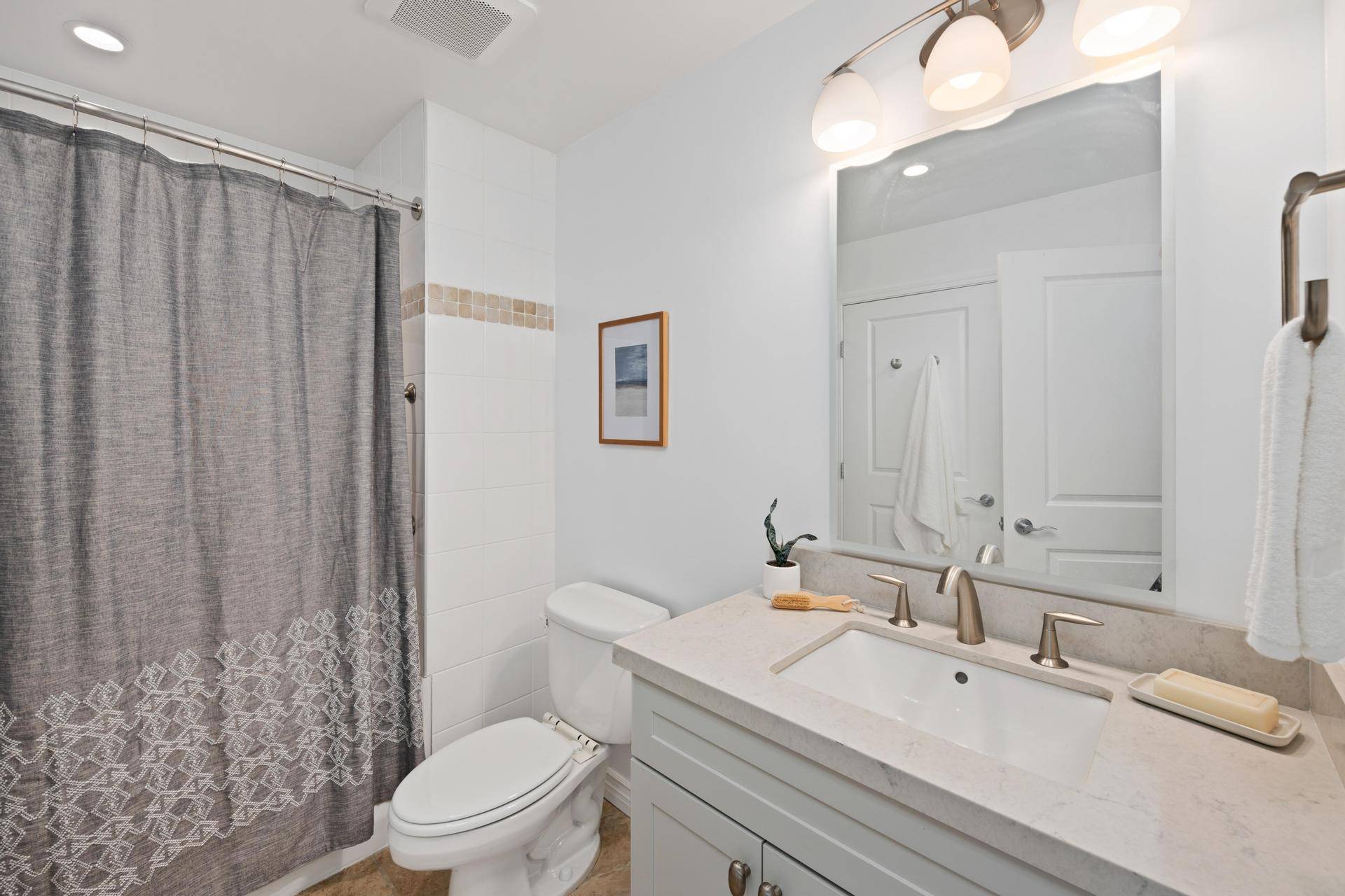 San Diego, CA 92103,475 Redwood St #604