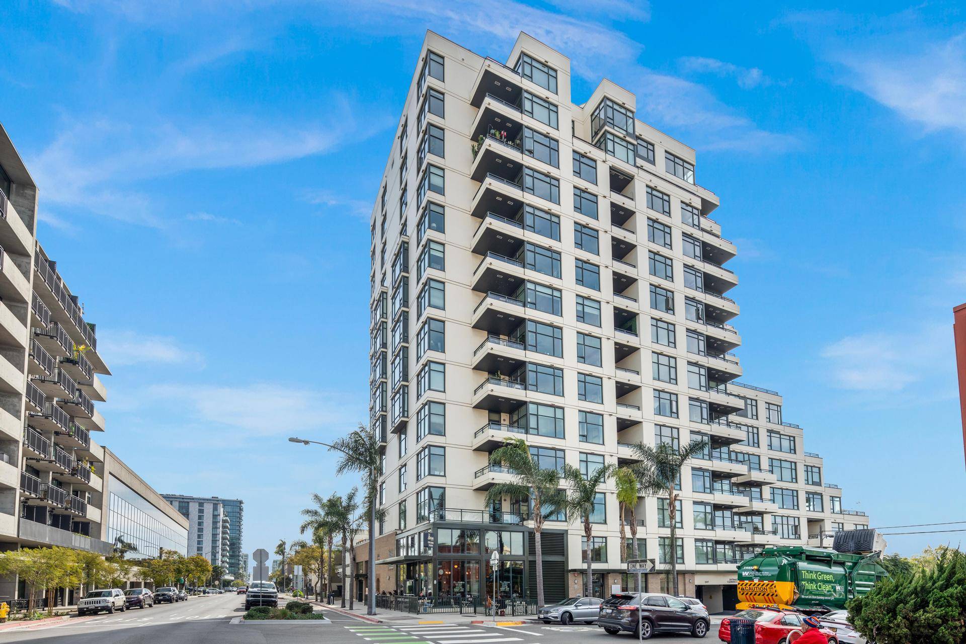 San Diego, CA 92103,475 Redwood St #604