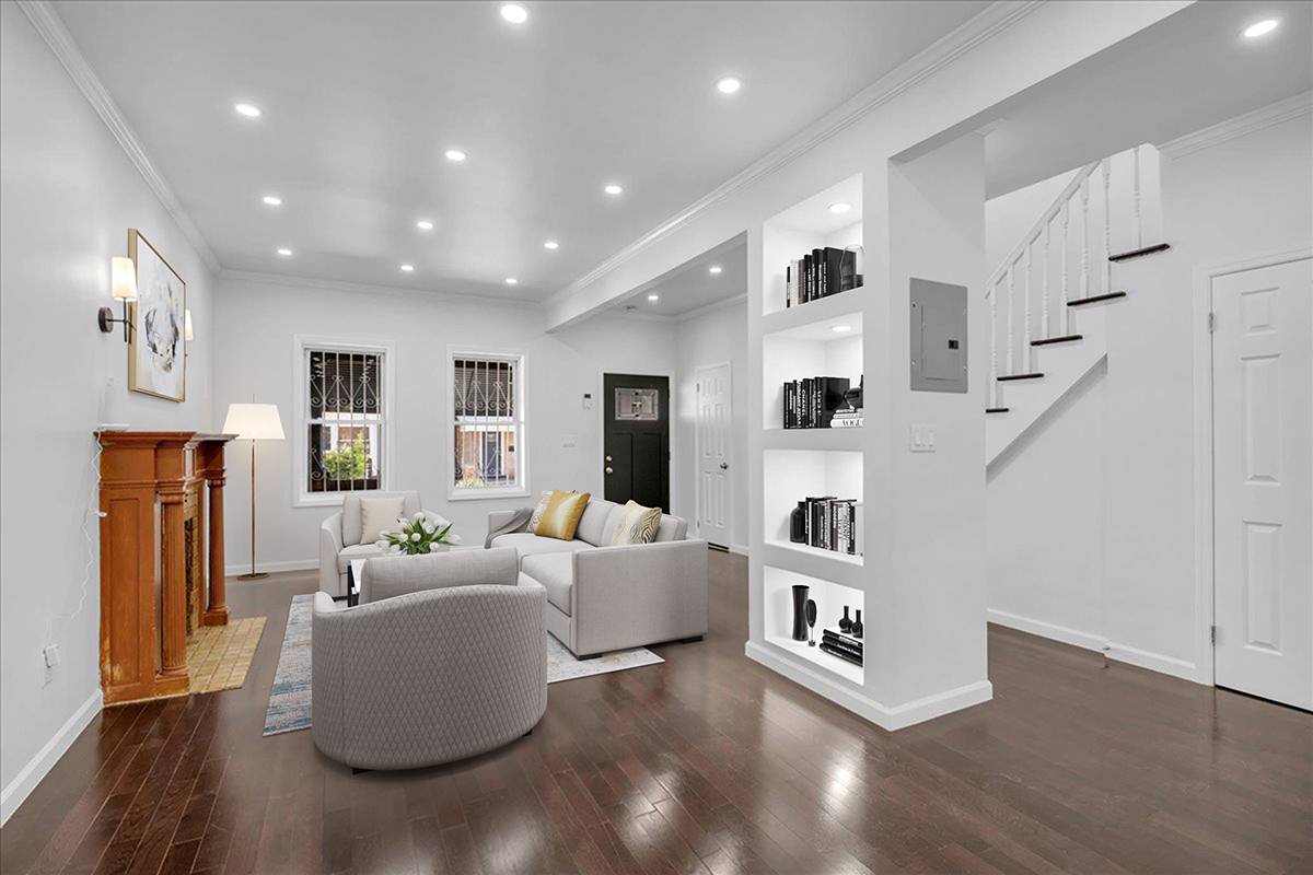 Brooklyn, NY 11207,2 Van Siclen Ct