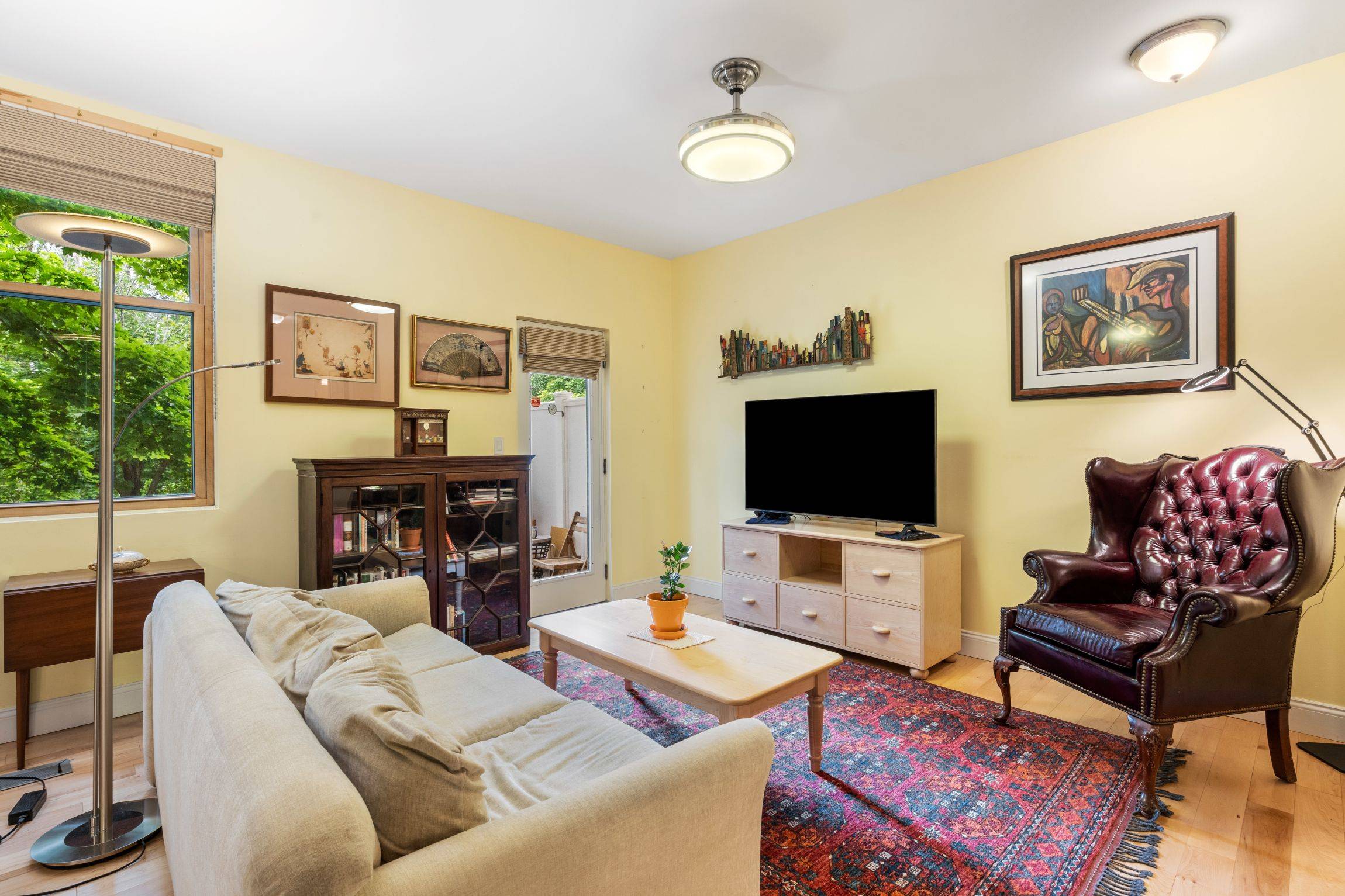 218 Thorndike St #106, Cambridge, MA 02141