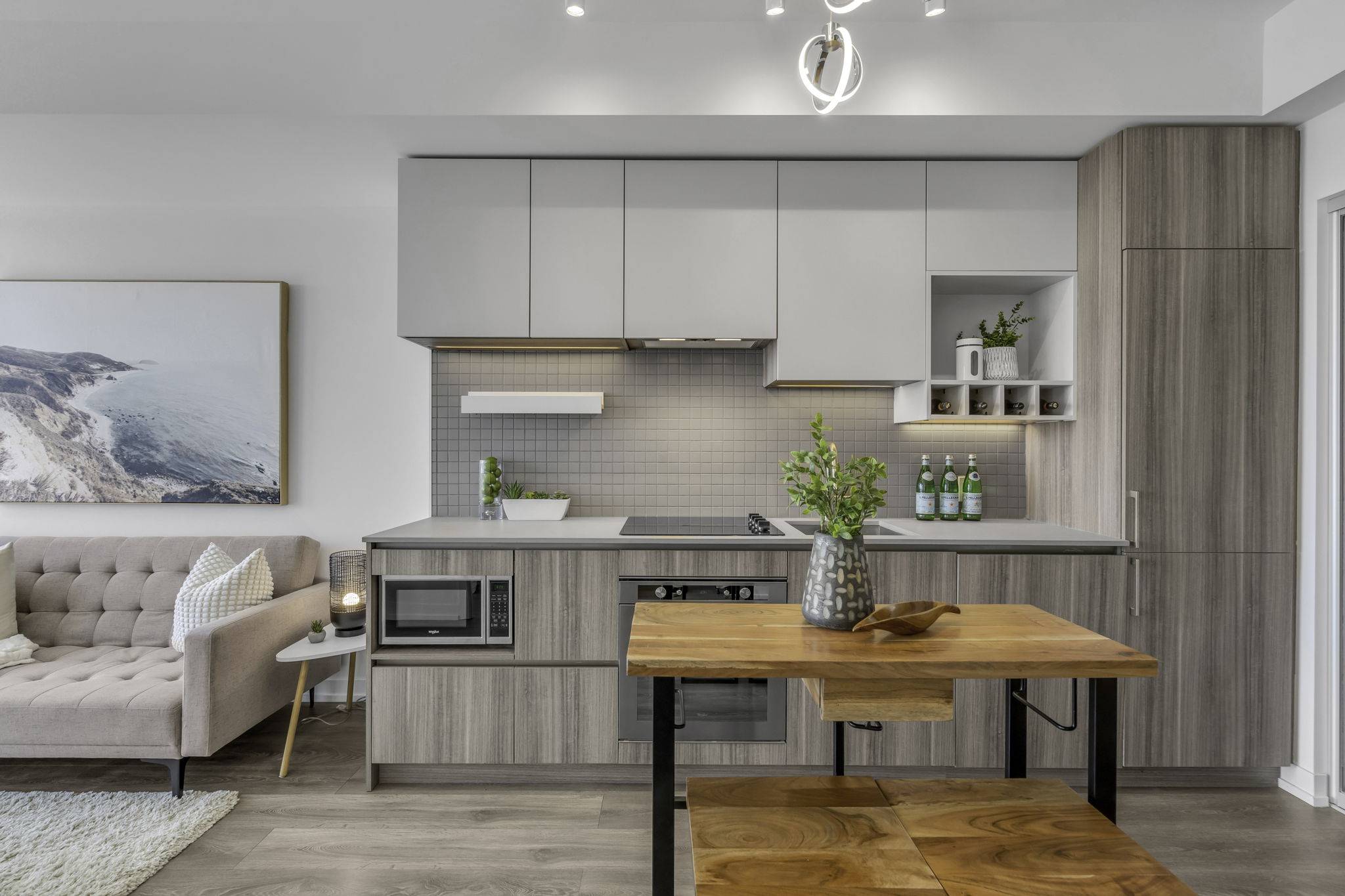 Vaughan, ON L4K 0J6,898 Portage Pkwy #2505