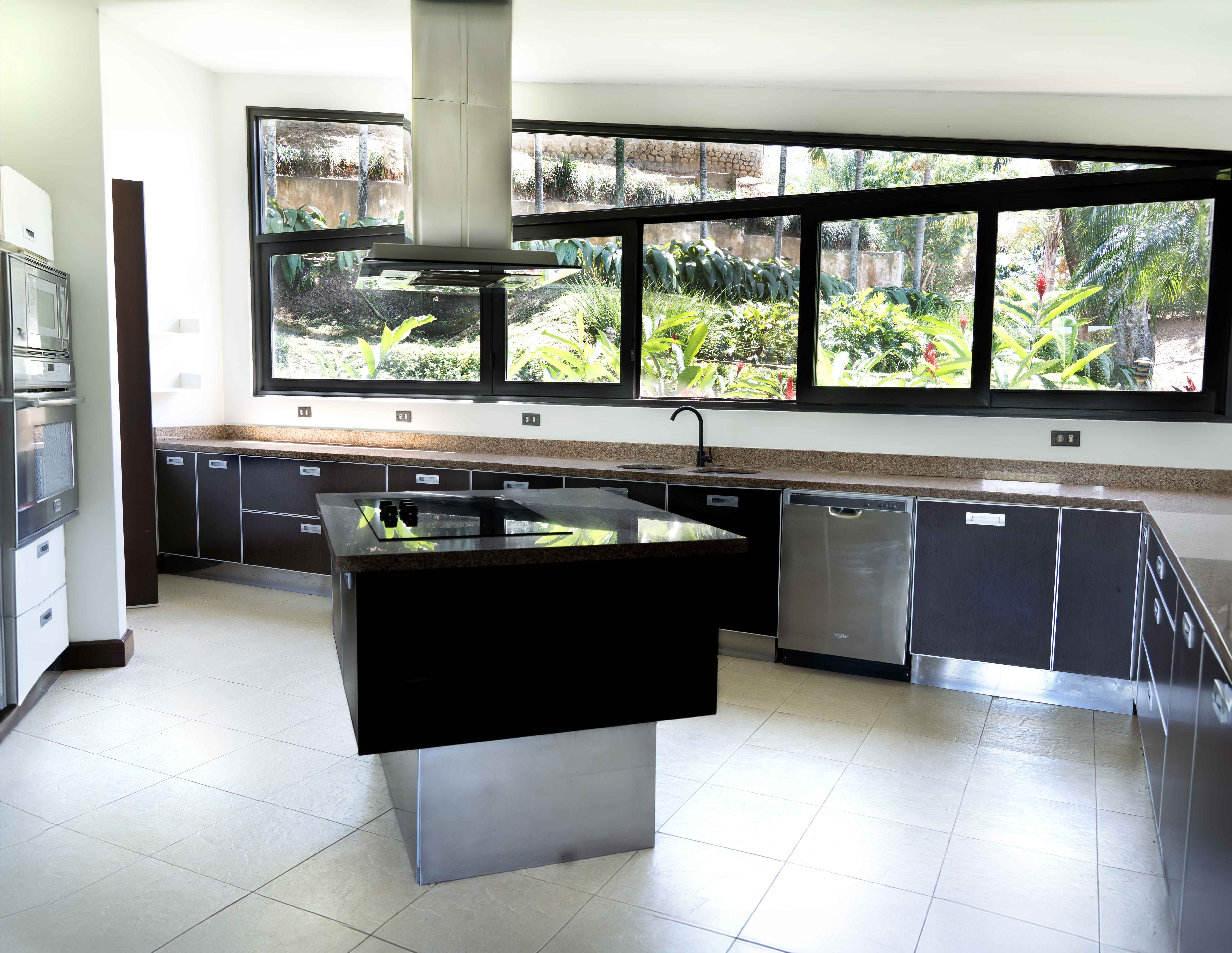 Santa Ana,,Villa Real