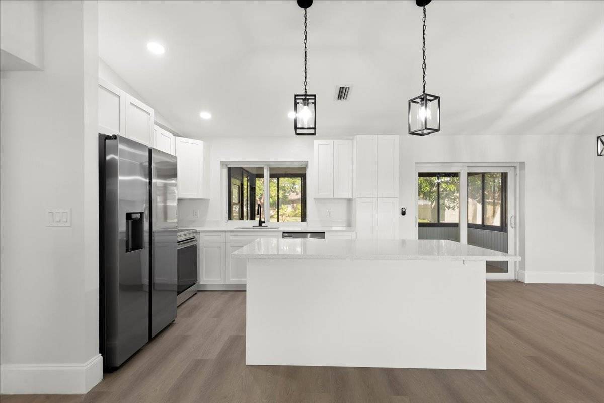 Cape Coral, FL 33990-5517,1429 SE 19th Ter