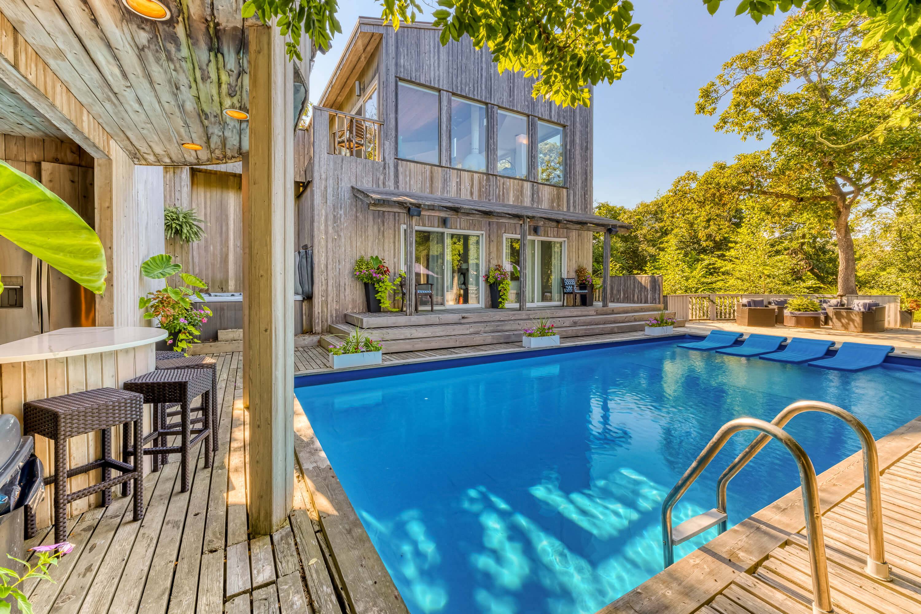 316 Fire Island Blvd